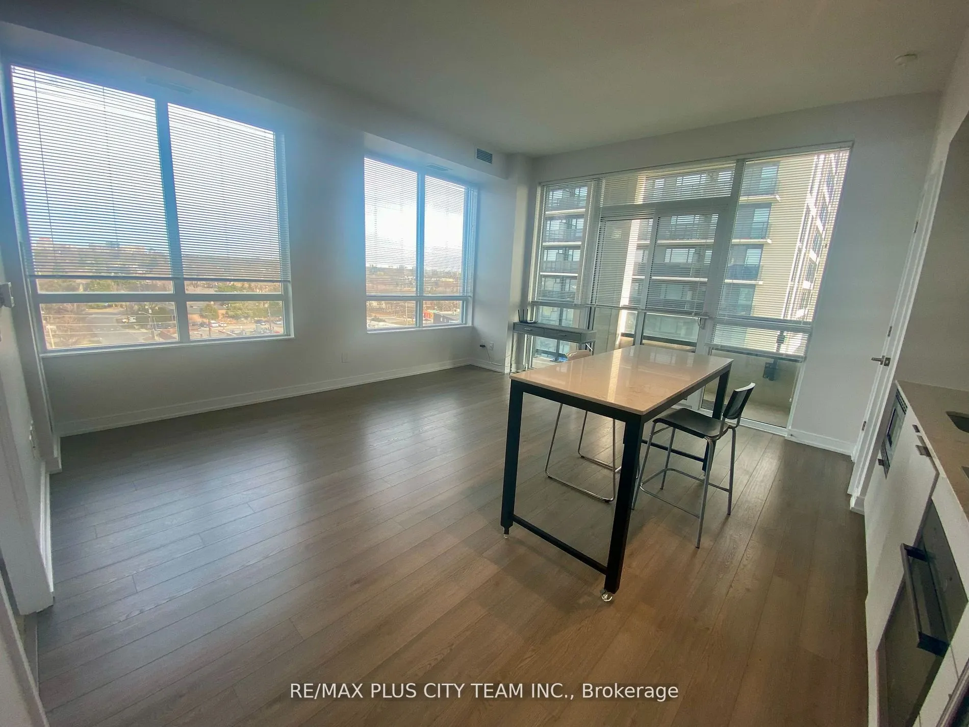 Property For Lease | W13135780