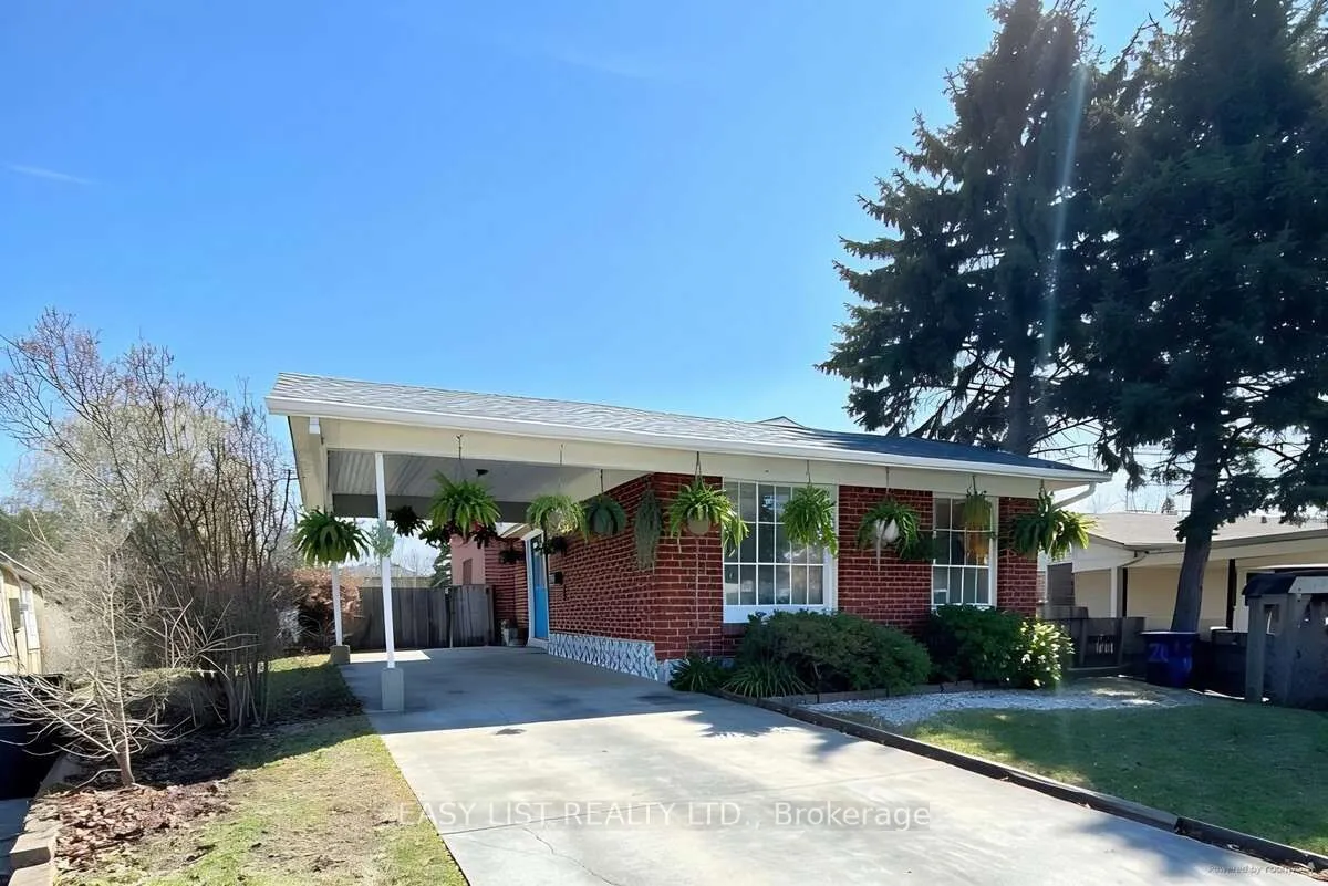 Detached Home For Sale | W13136012