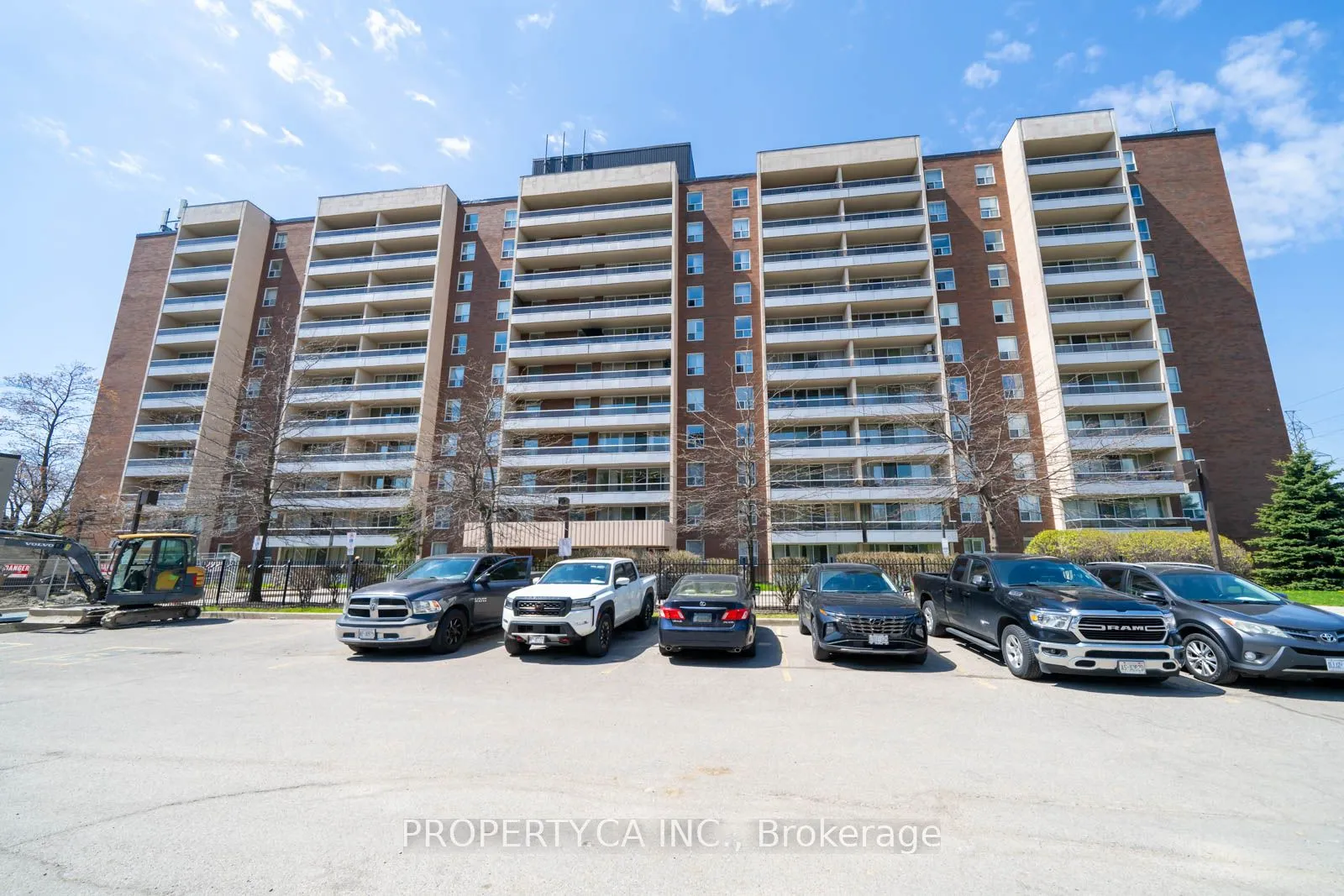 Property For Sale | W13136602
