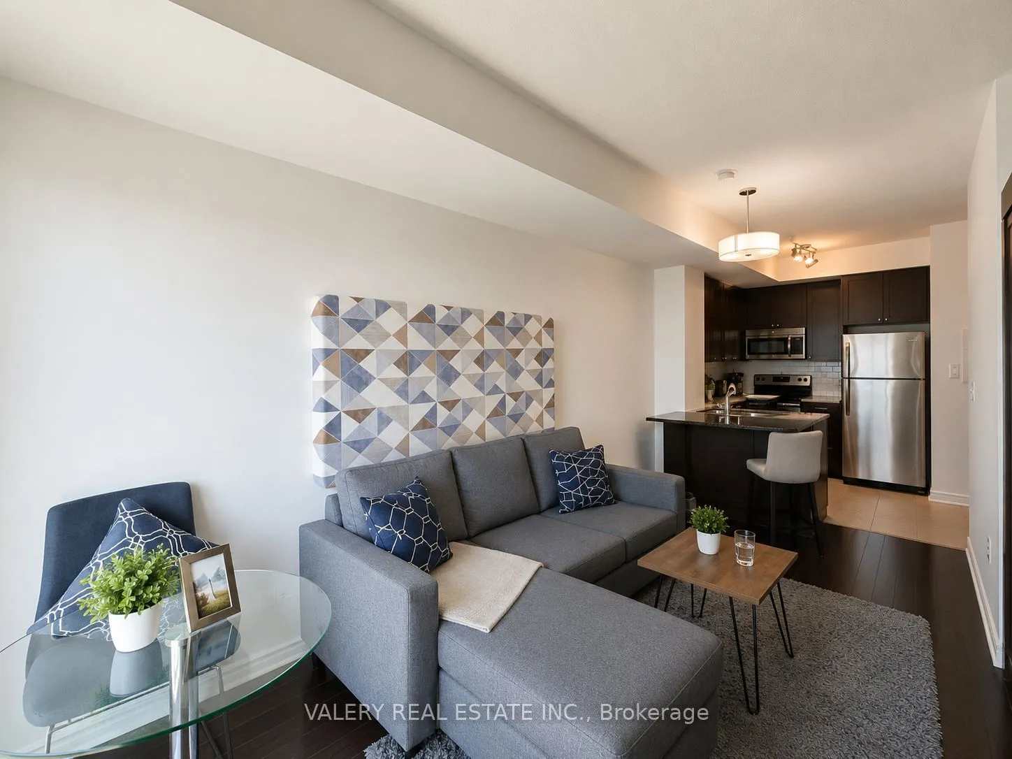 Property For Lease | W13136820