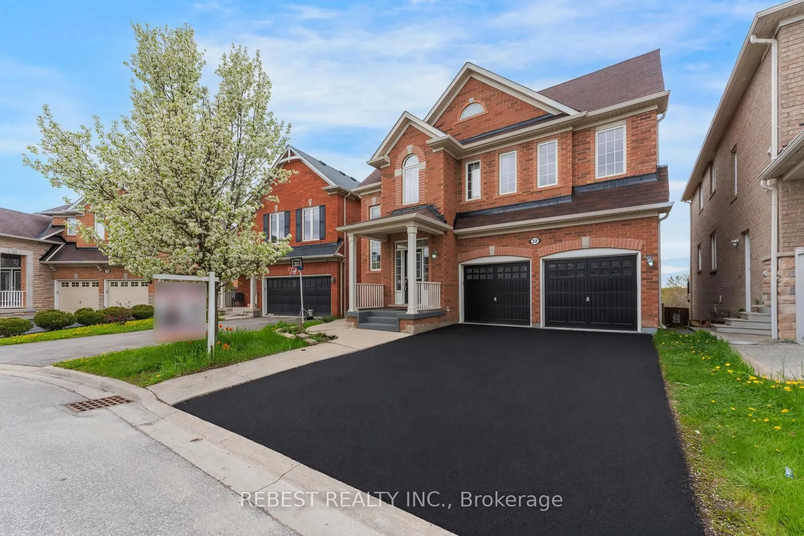 Detached Home For Sale | W13136846