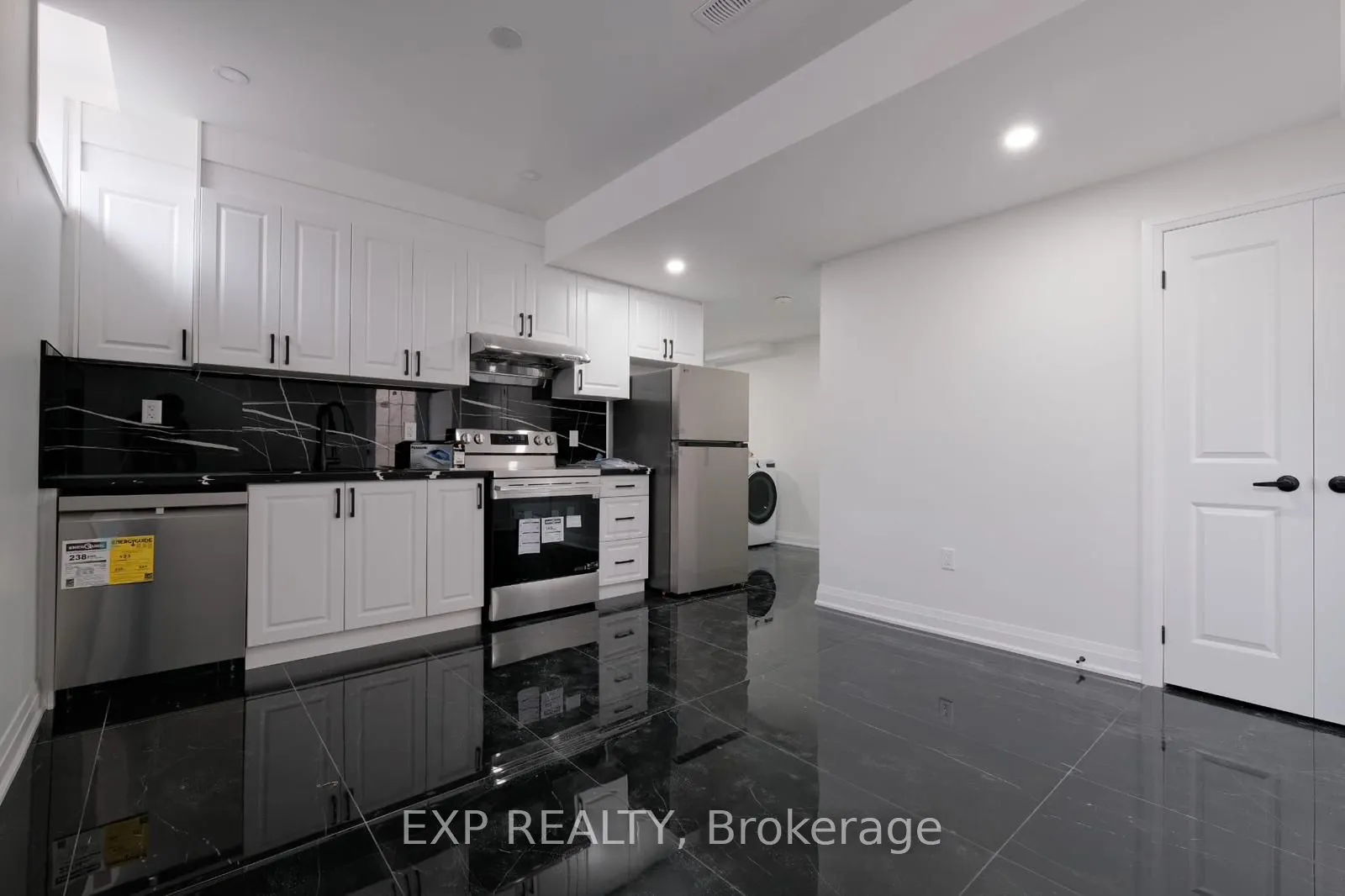 Detached Home For Lease | W13137686