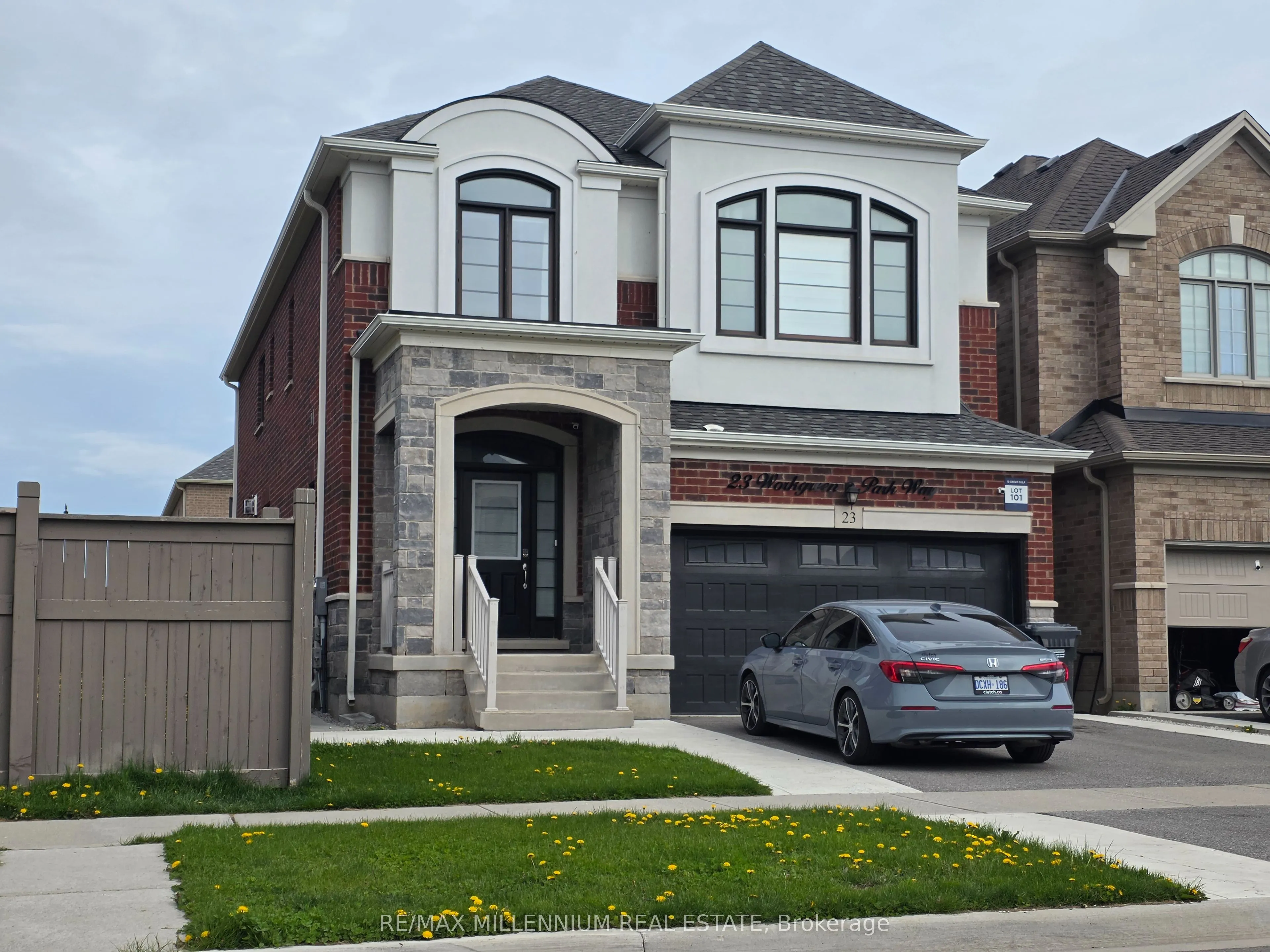 Detached Home For Lease | W13138592