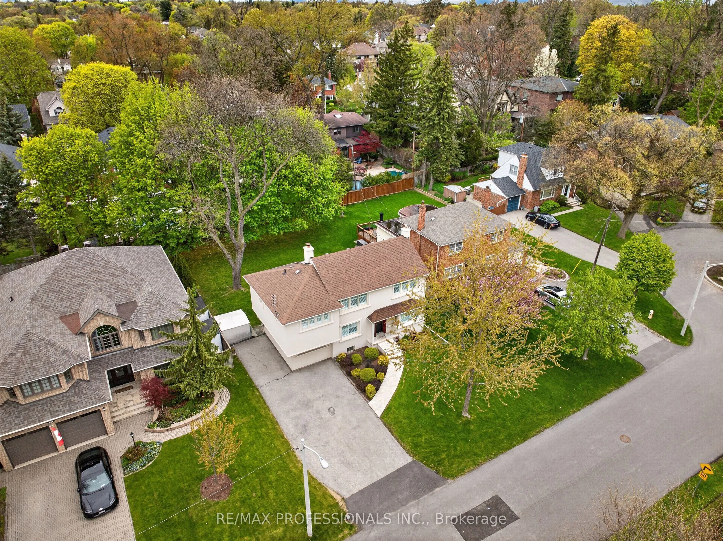 Detached Home For Sale | W13138684
