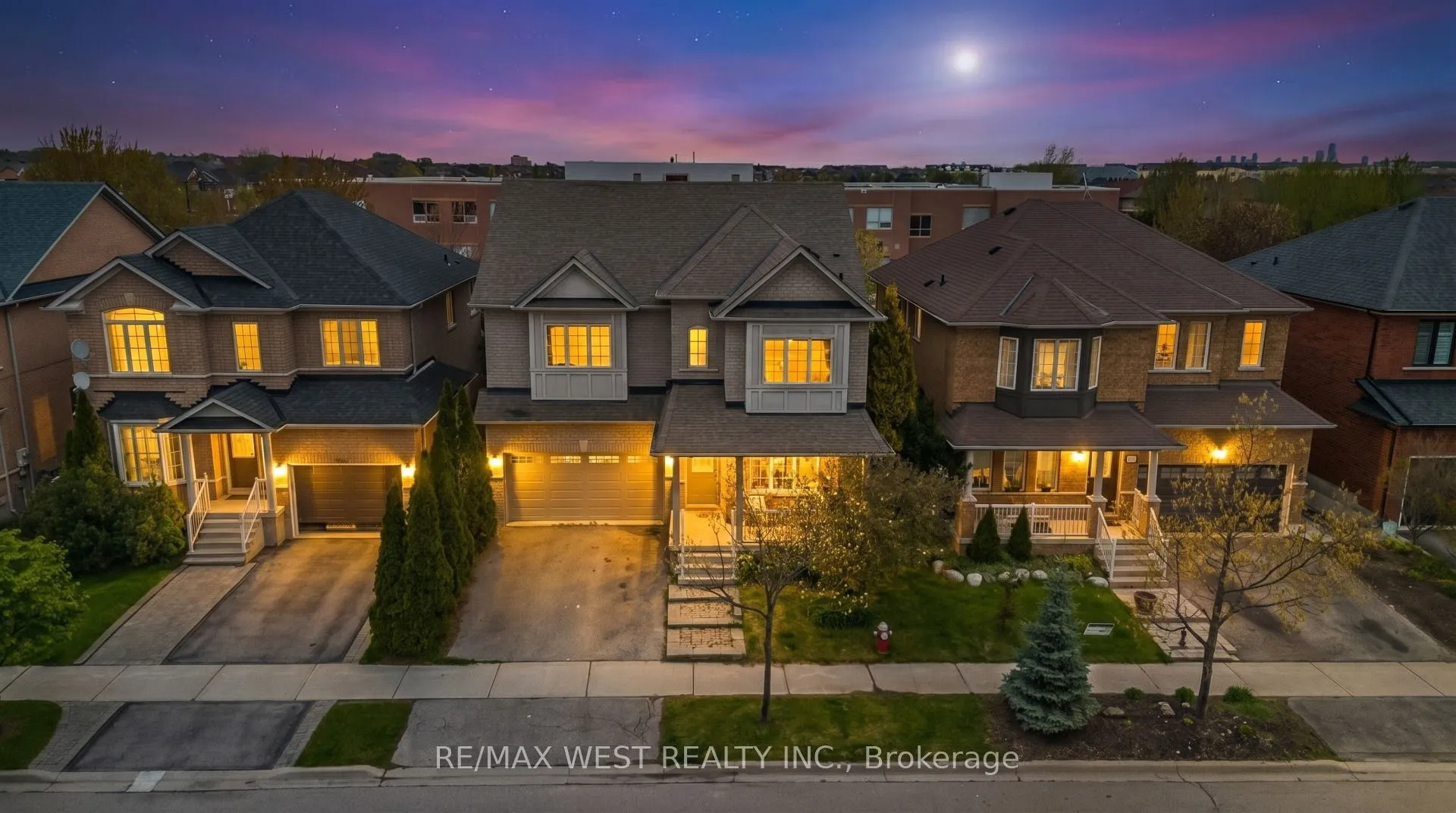 Detached Home For Sale | W13139822