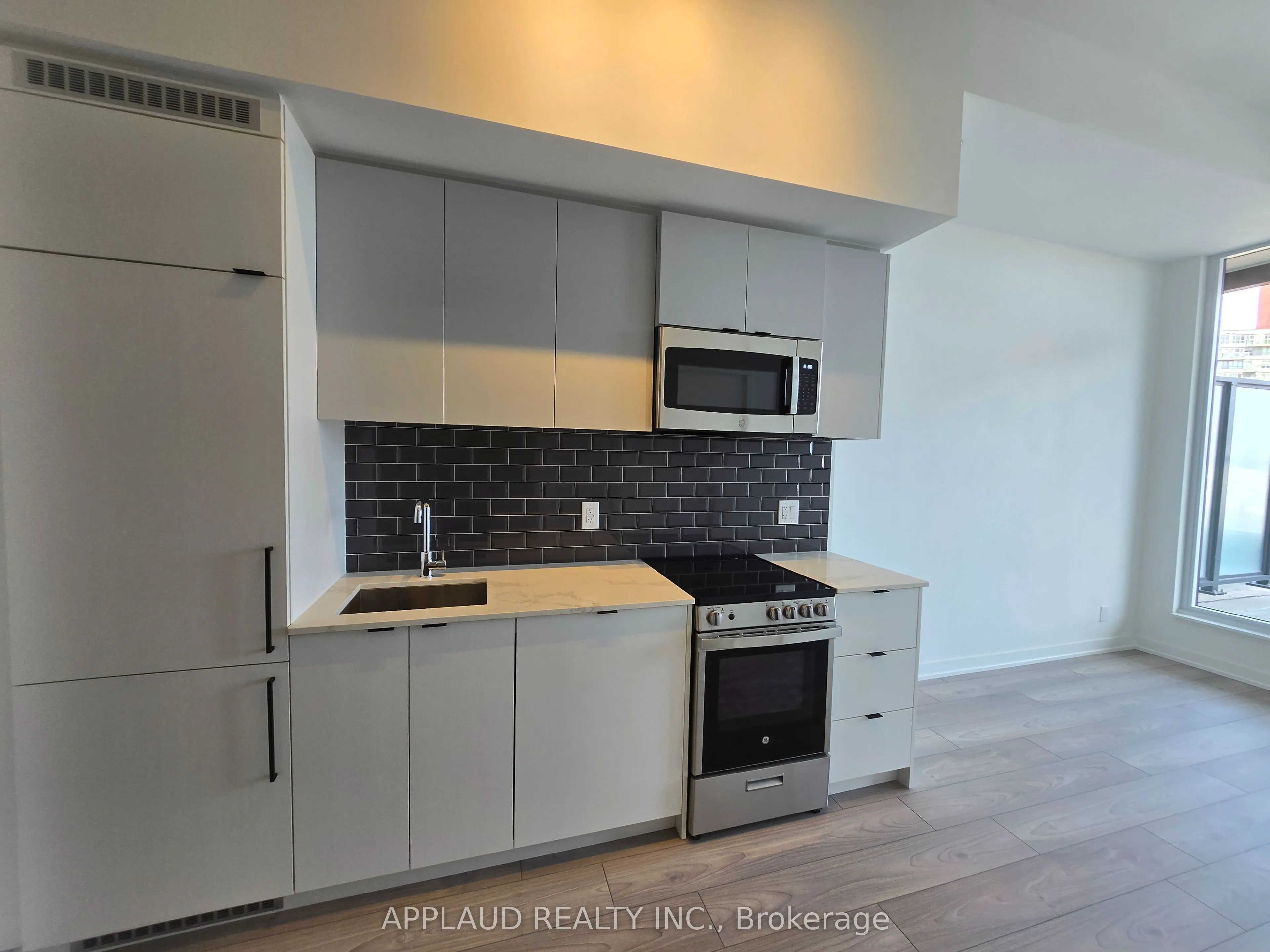 Property For Lease | W13140326