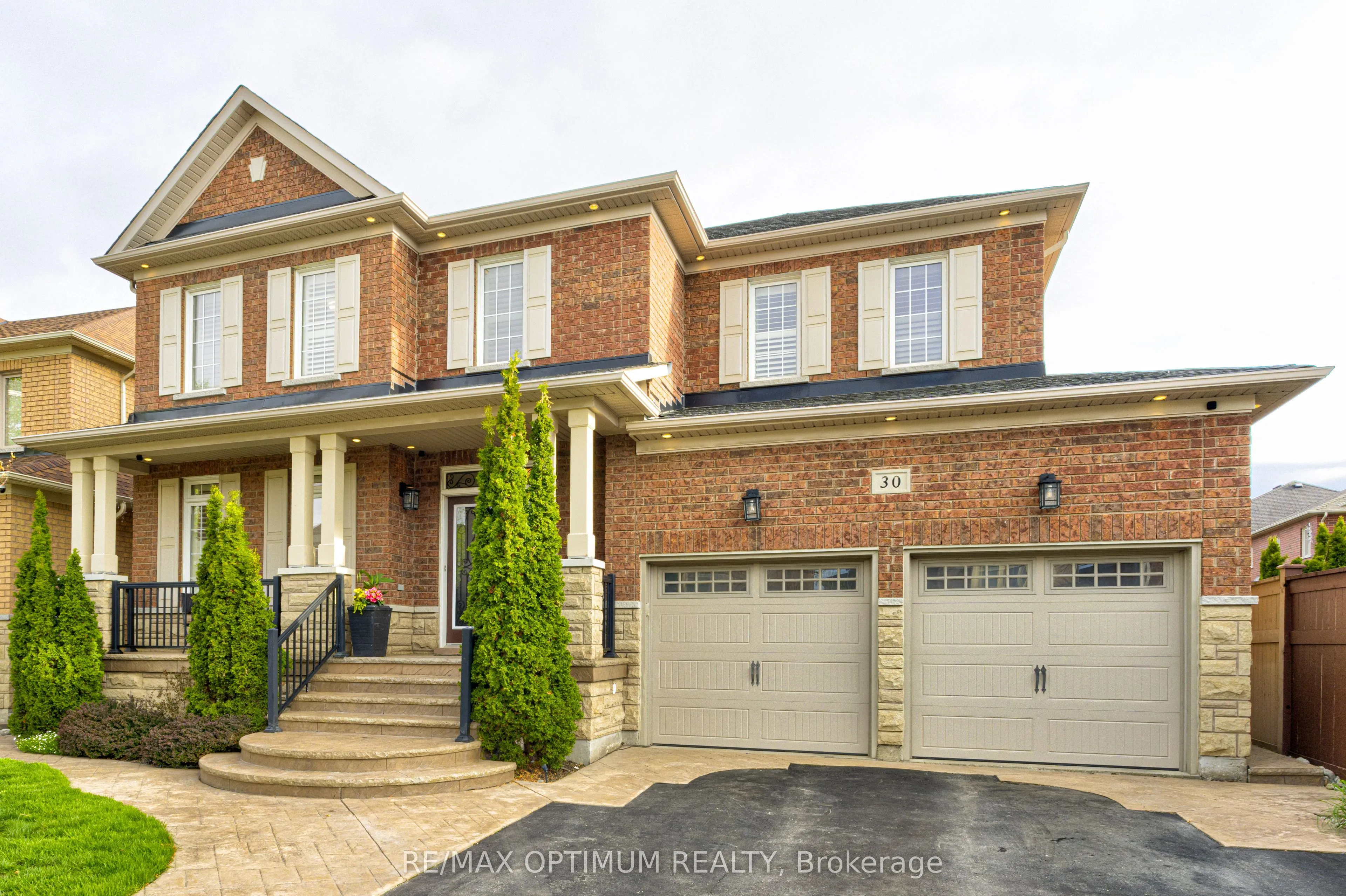 Detached Home For Sale | W13141870