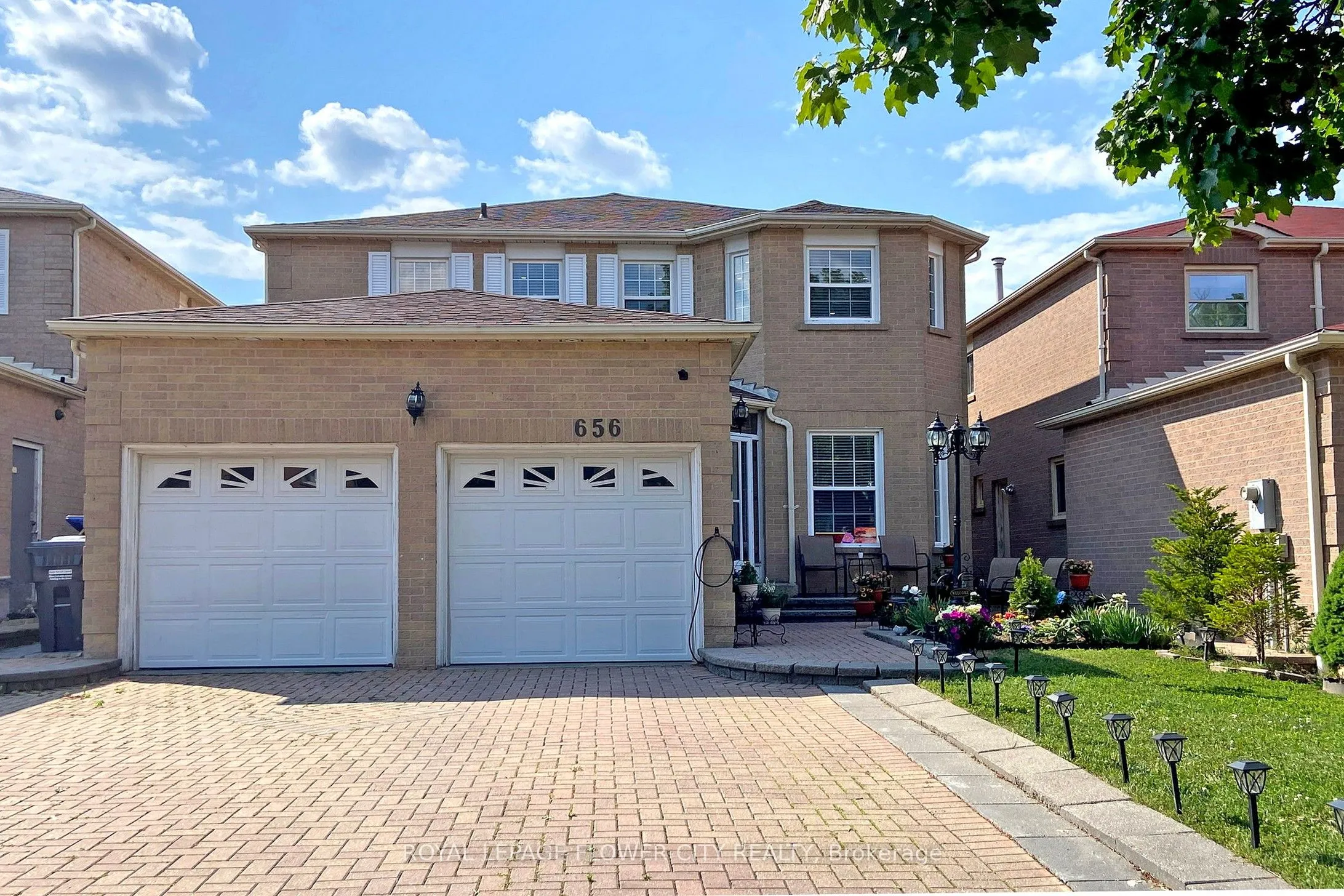 Detached Home For Sale | W13142194