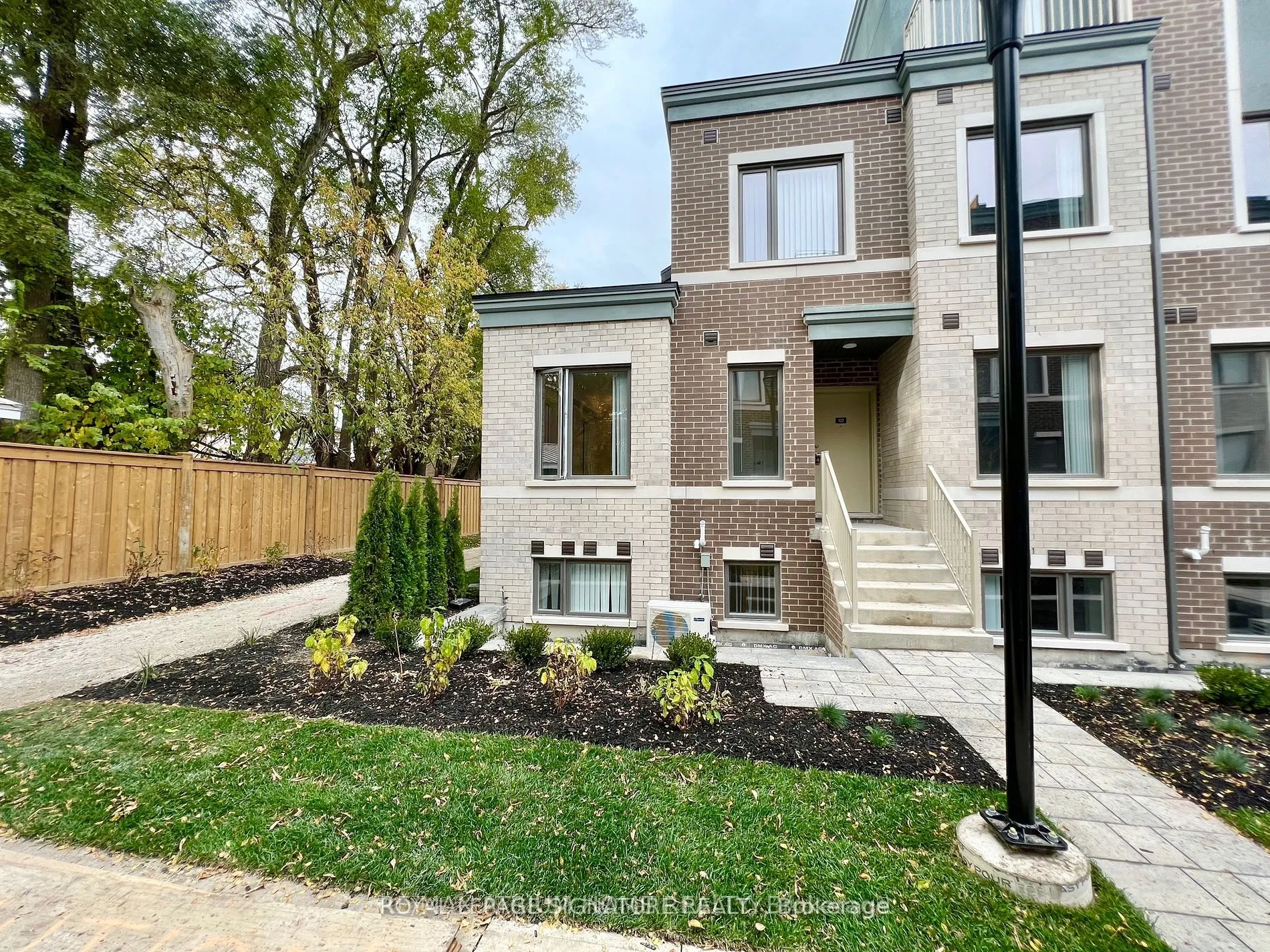 Property For Lease | W13142506
