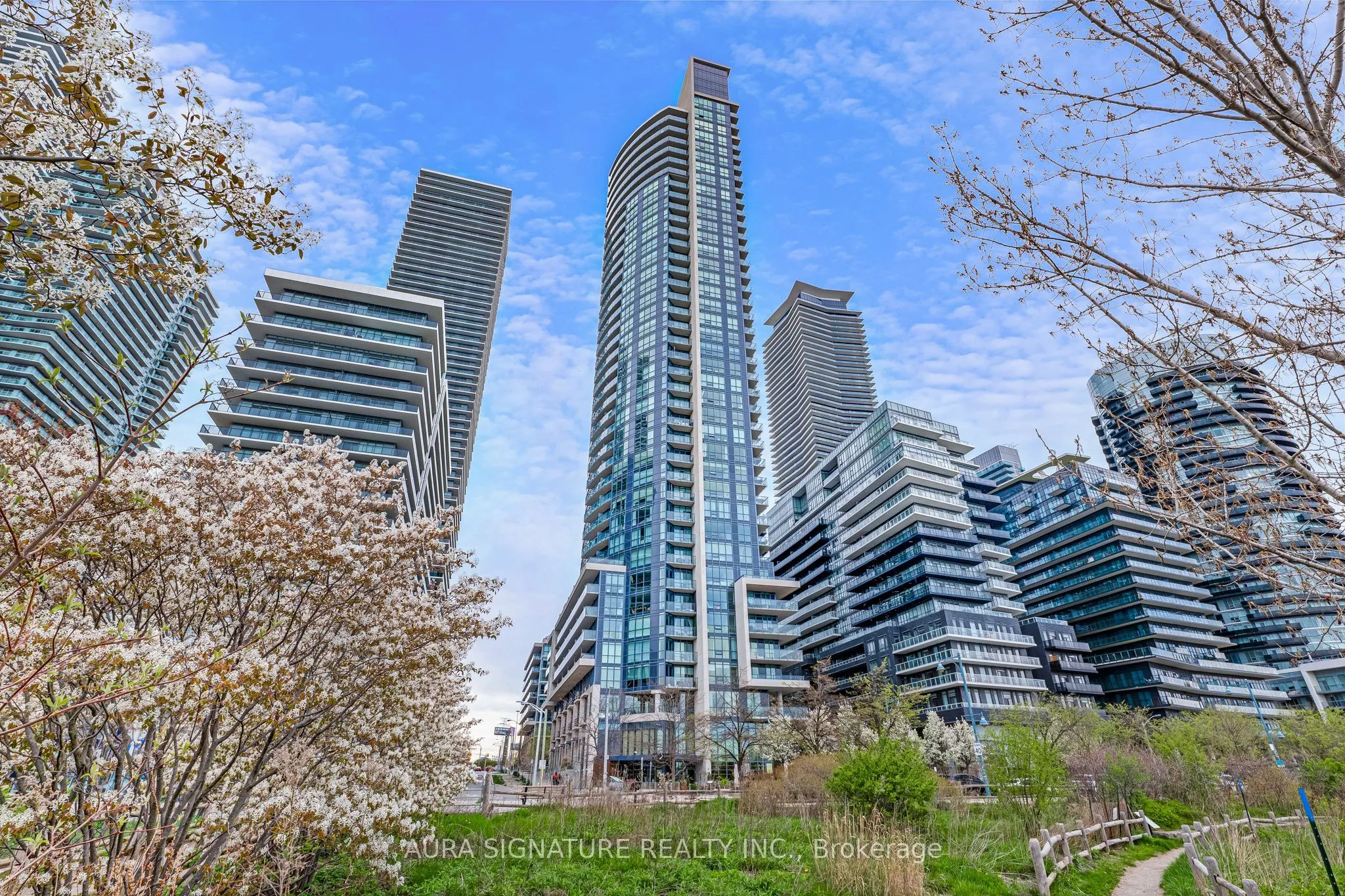 Property For Sale | W13143808
