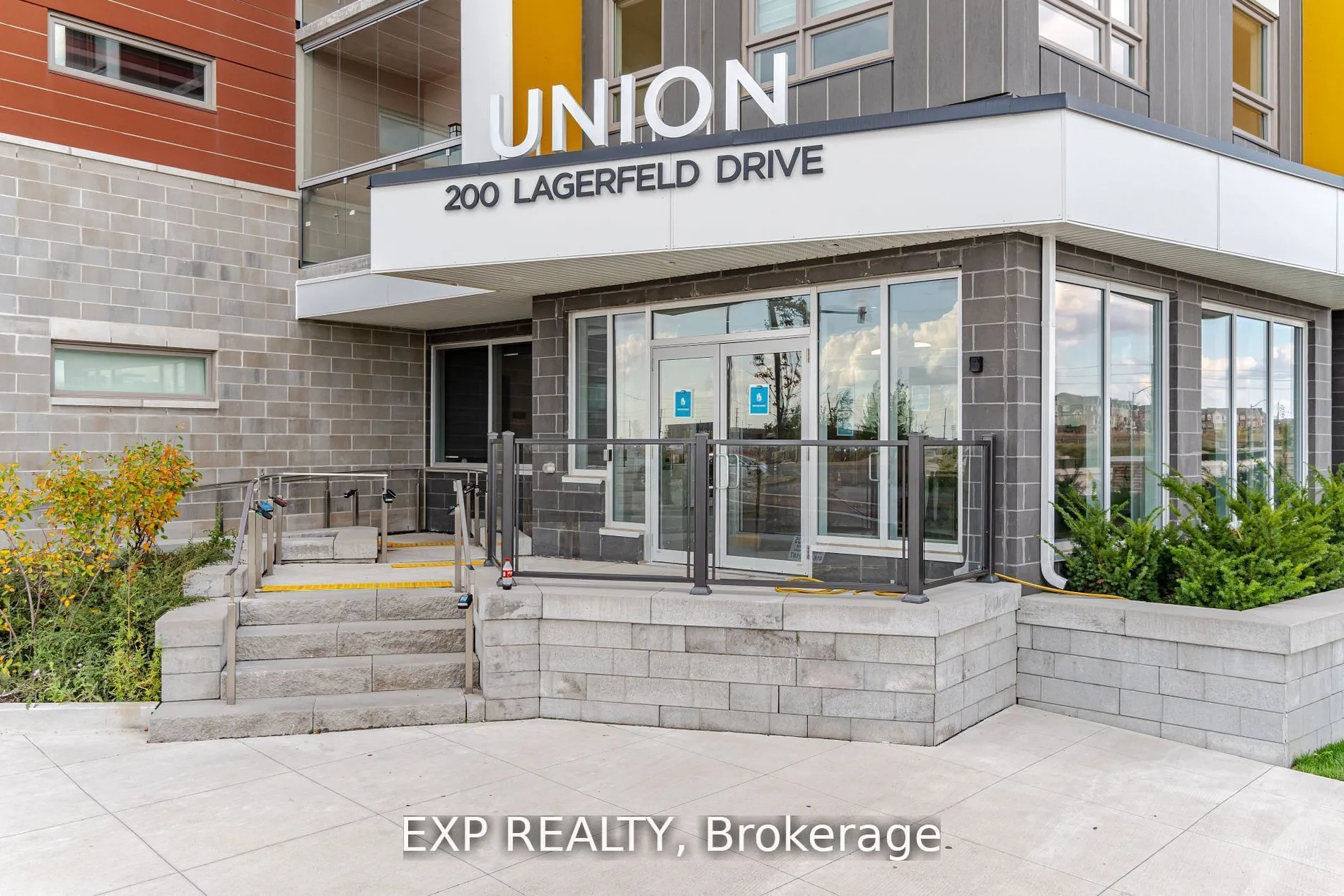 Property For Lease | W13144358