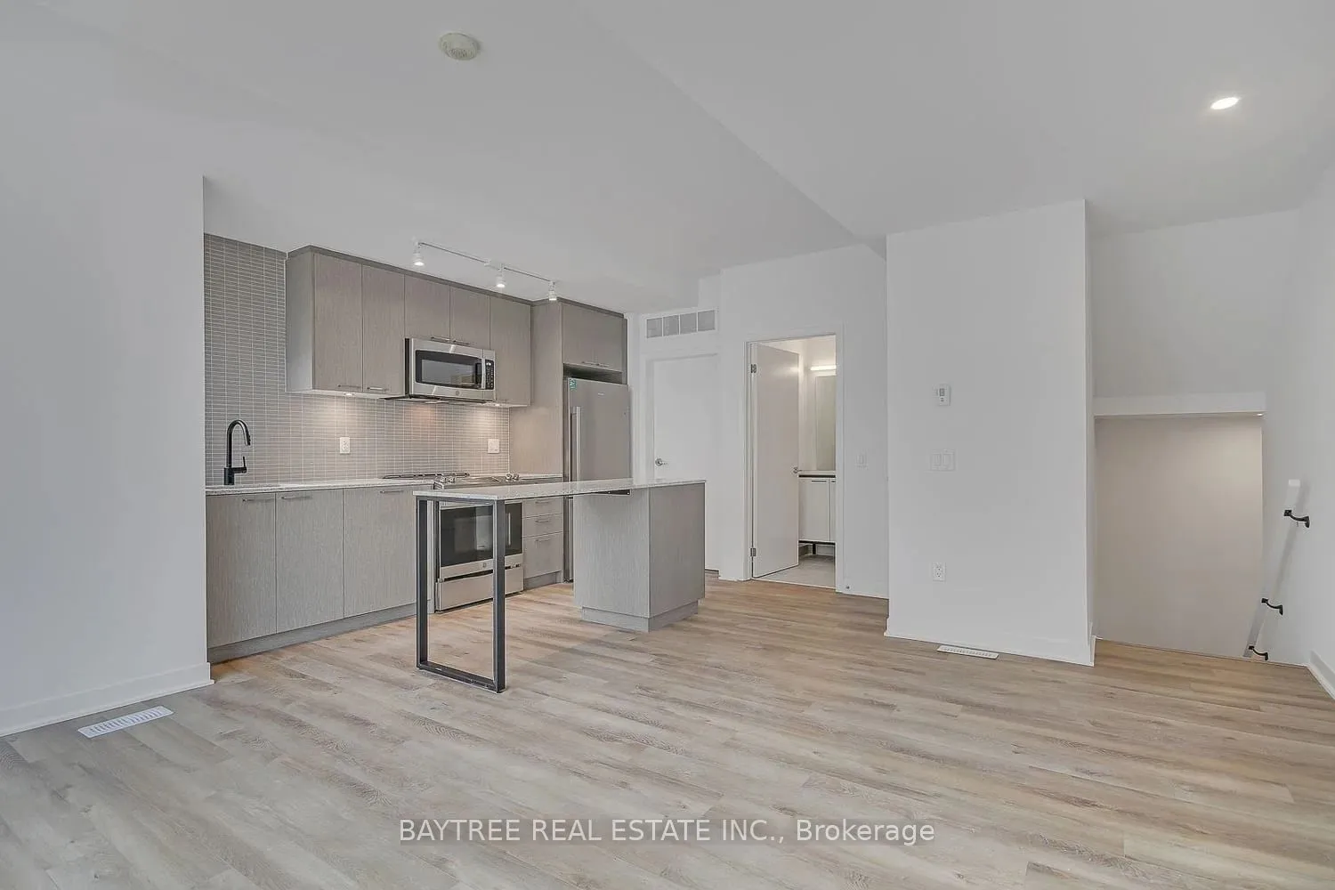 Property For Lease | W13144778