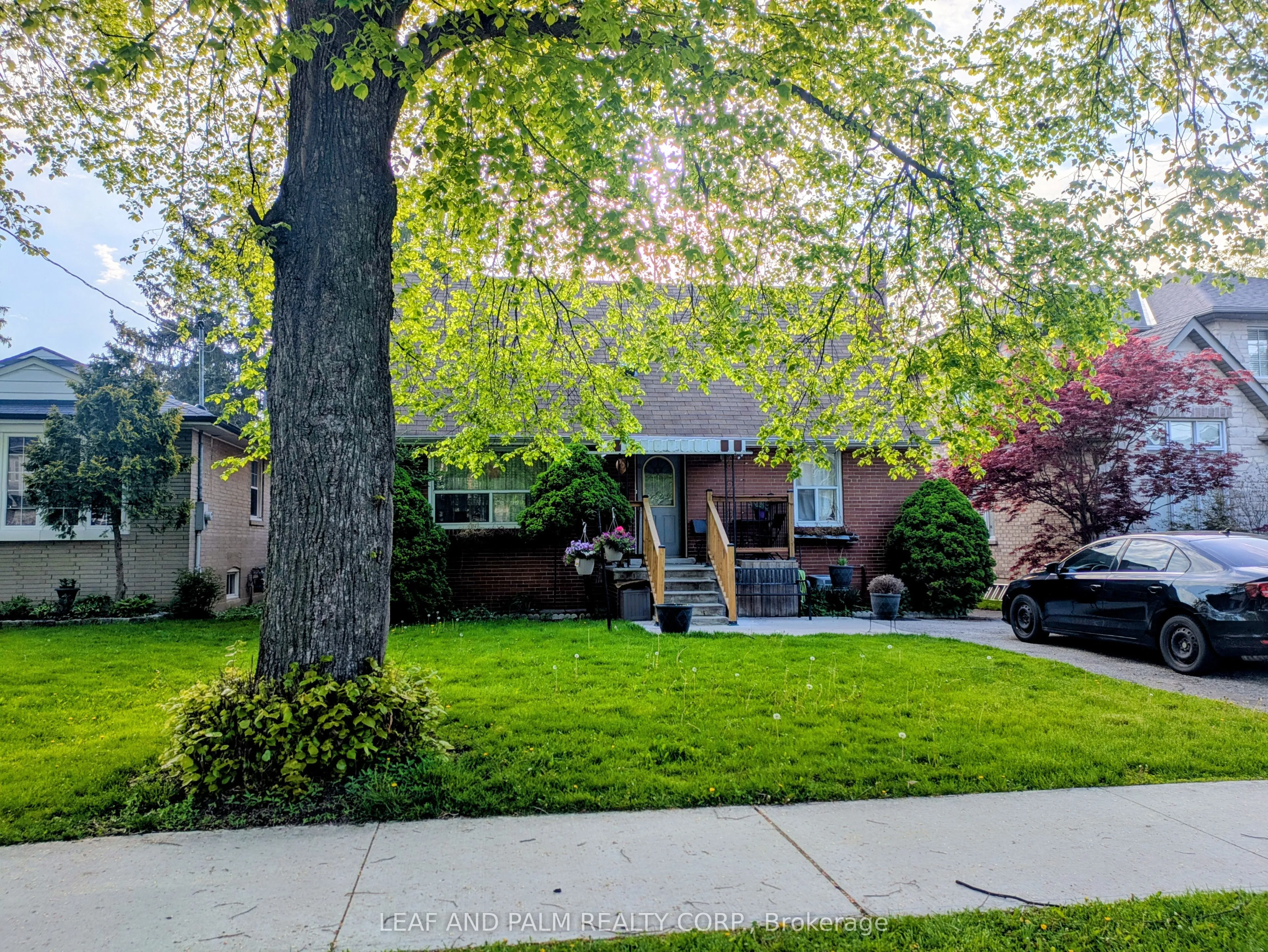 Detached Home For Sale | W13144946