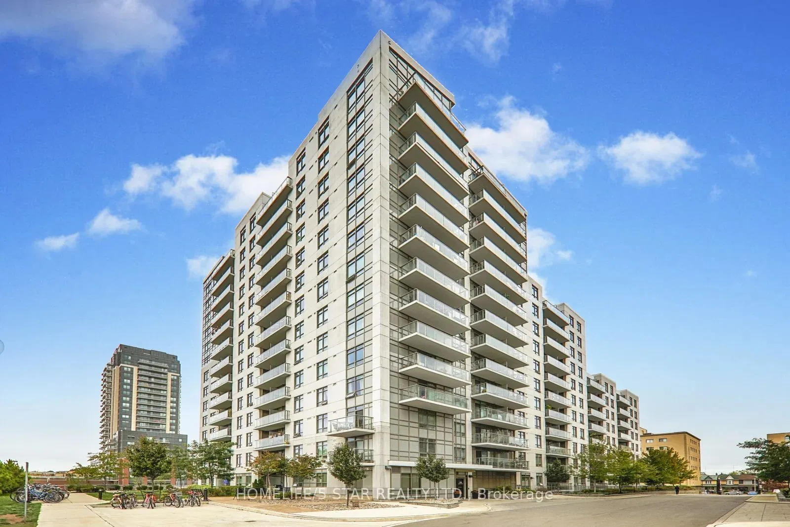 Property For Lease | W13145128
