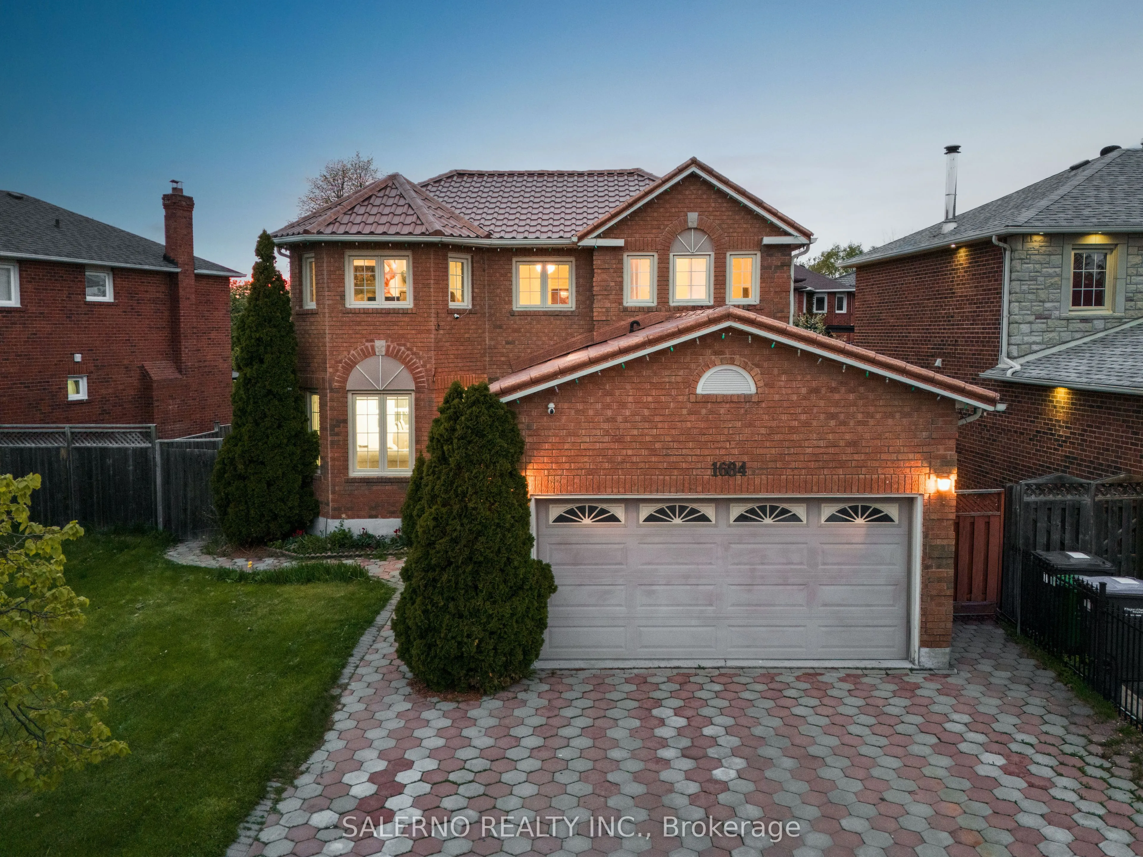 Detached Home For Sale | W13145832