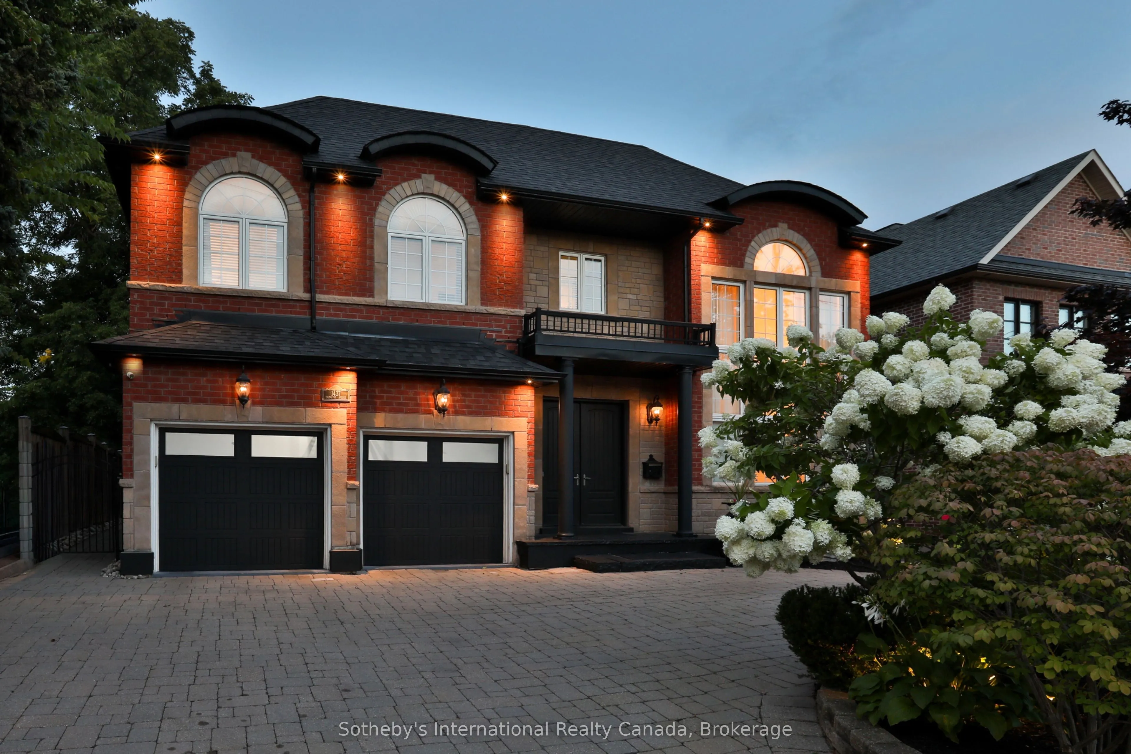 Detached Home For Sale | W13146458
