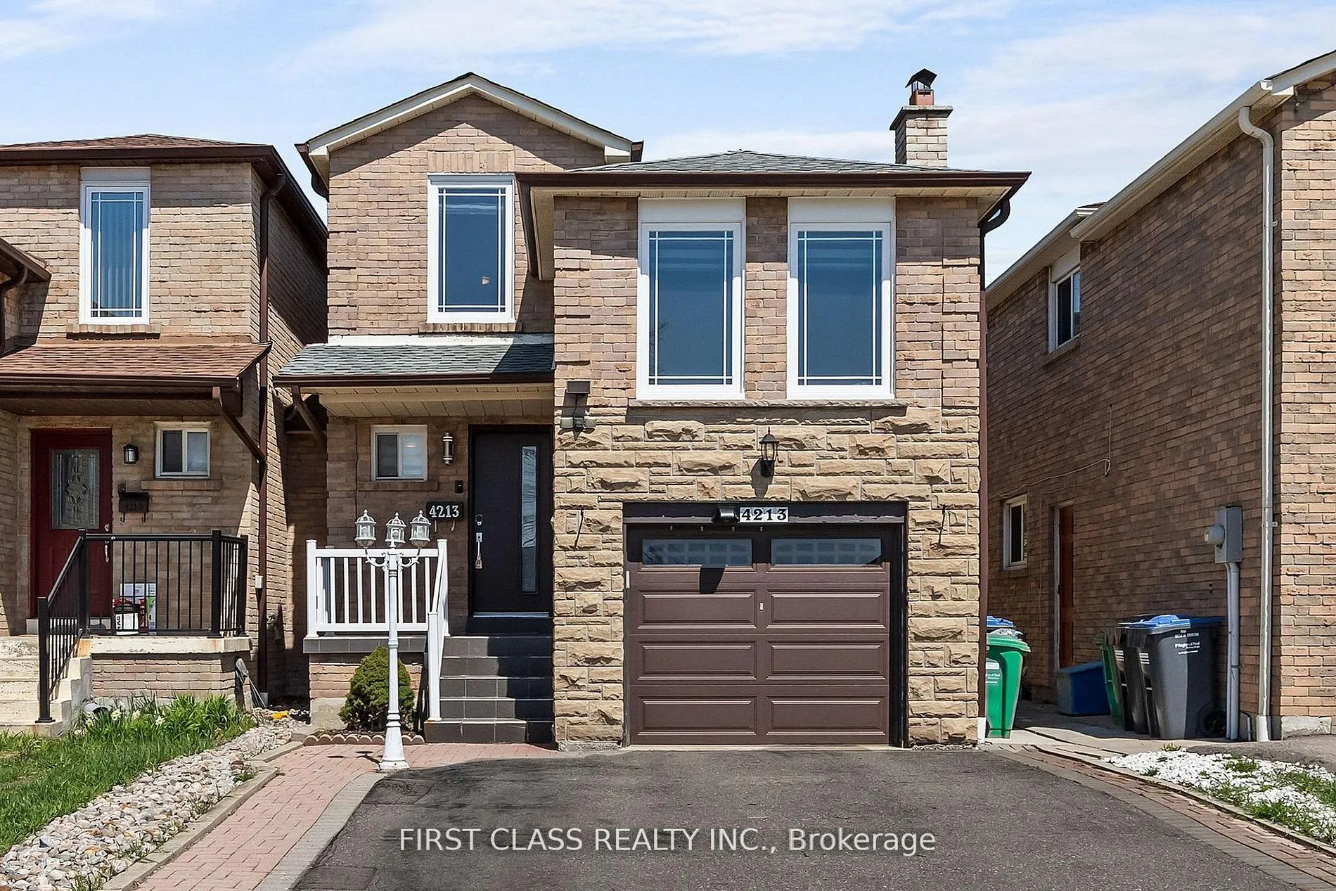 Detached Home For Sale | W13146770