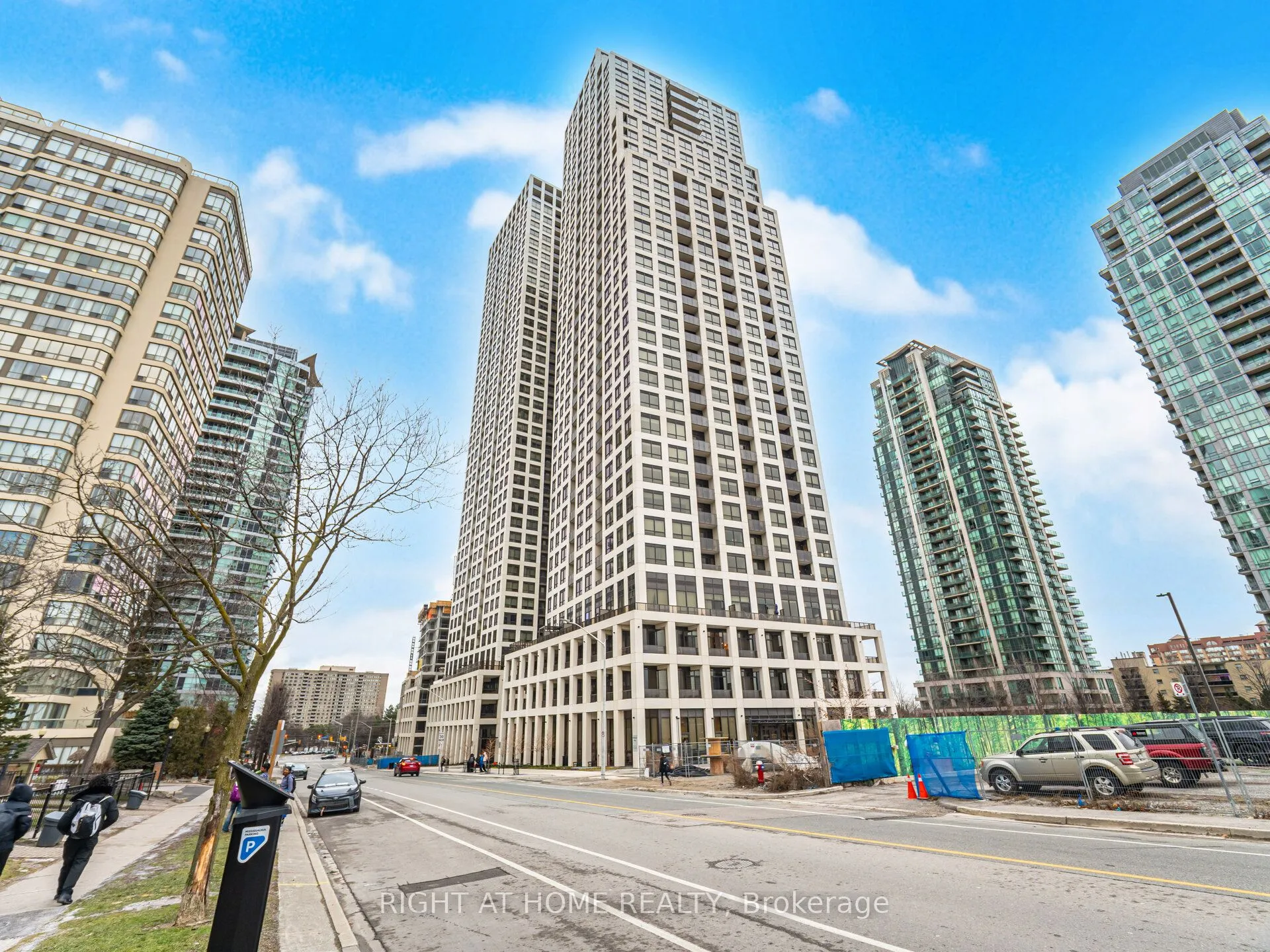 Property For Sale | W13147432