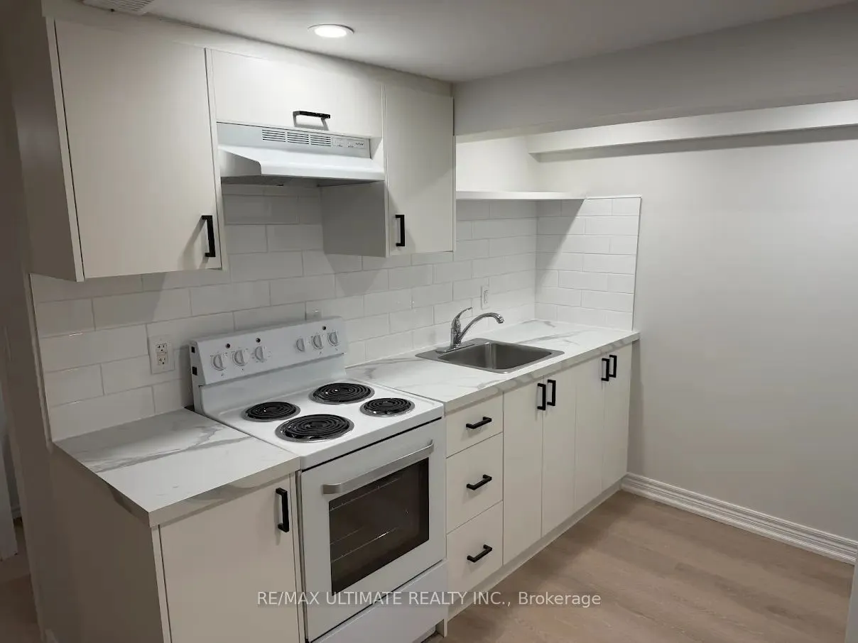 Detached Home For Lease | W13149132