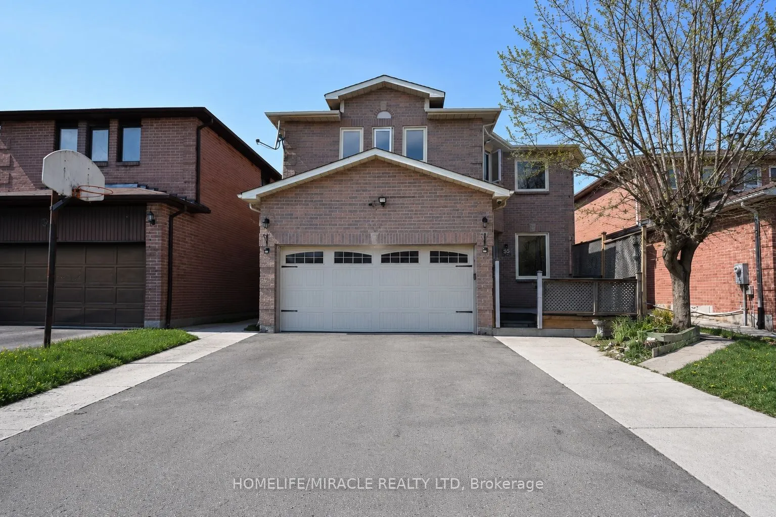 Detached Home For Sale | W13151528
