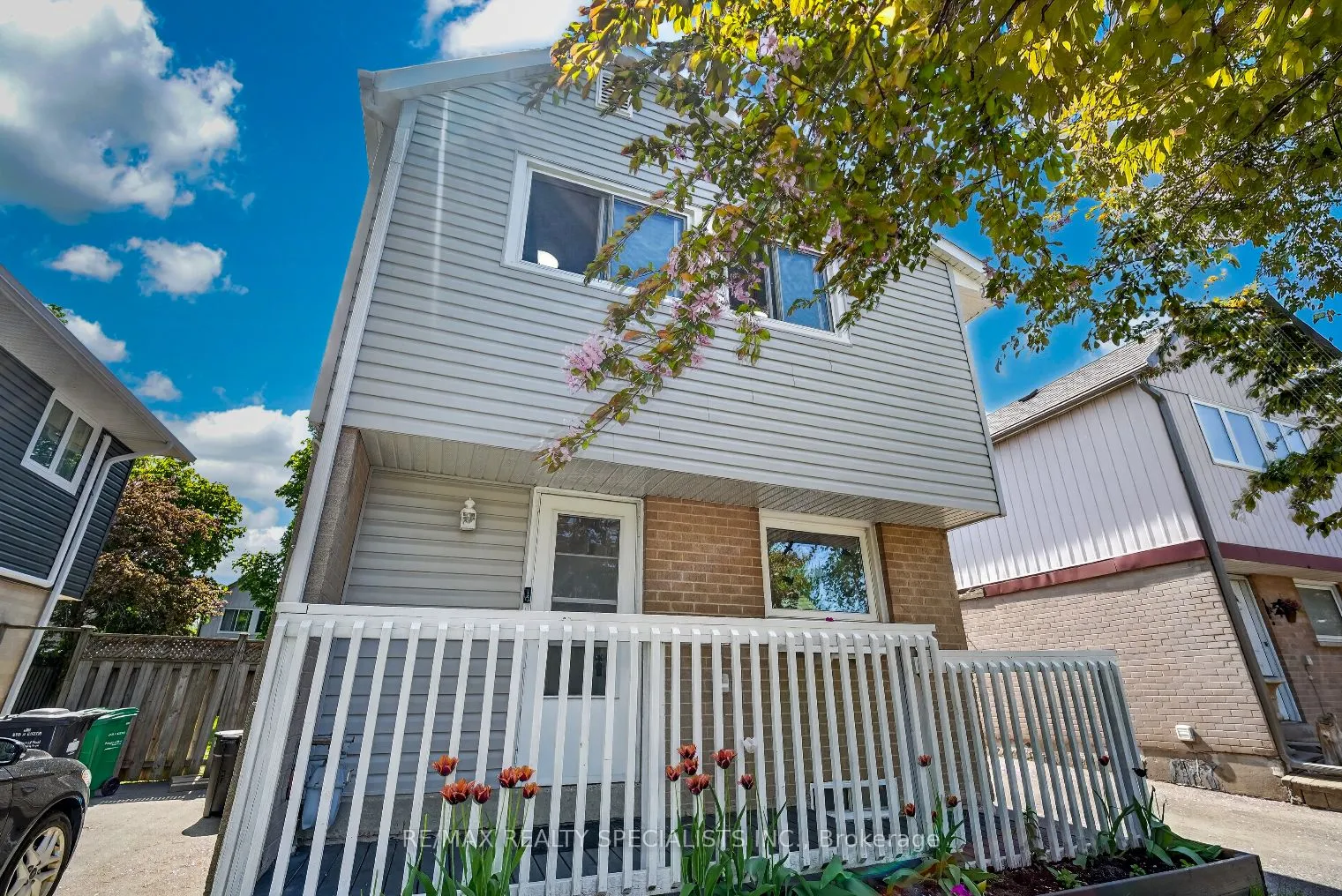 Detached Home For Sale | W13151714