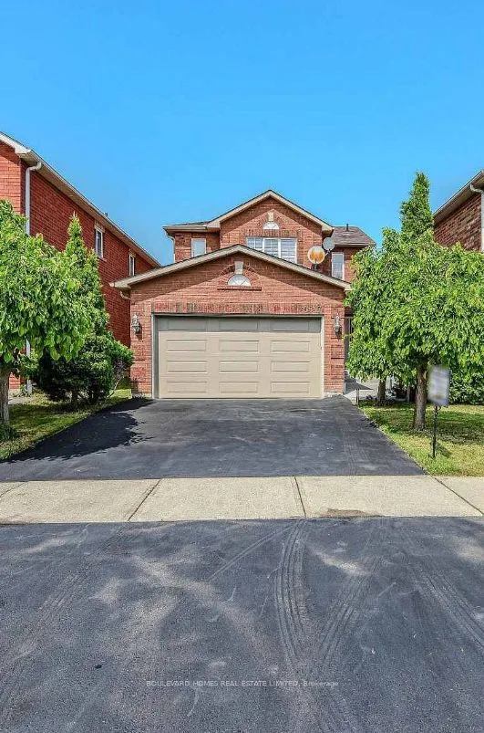 Detached Home For Lease | W13153360