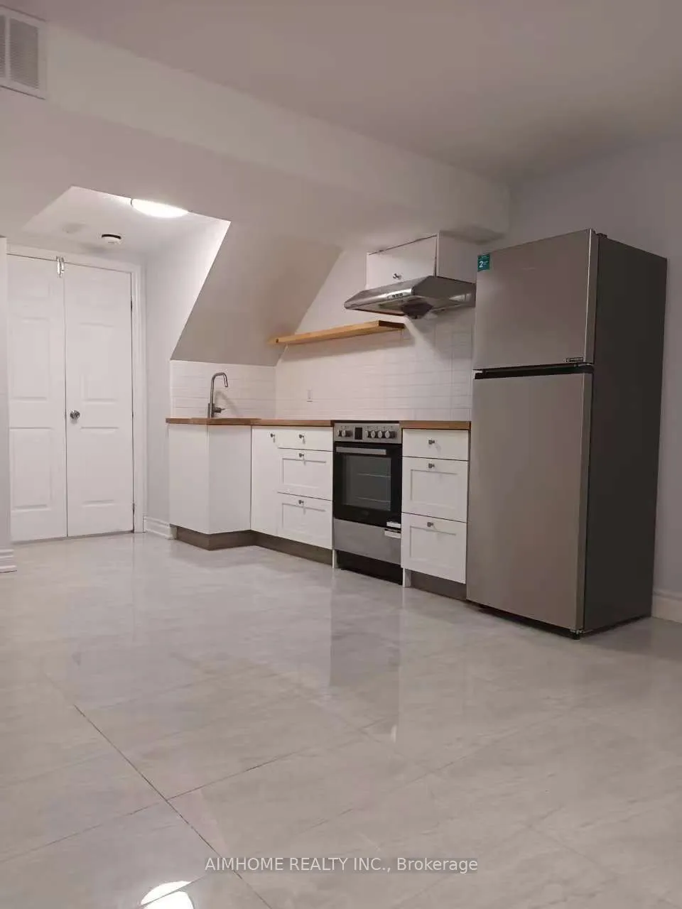 Property For Lease | W13153408