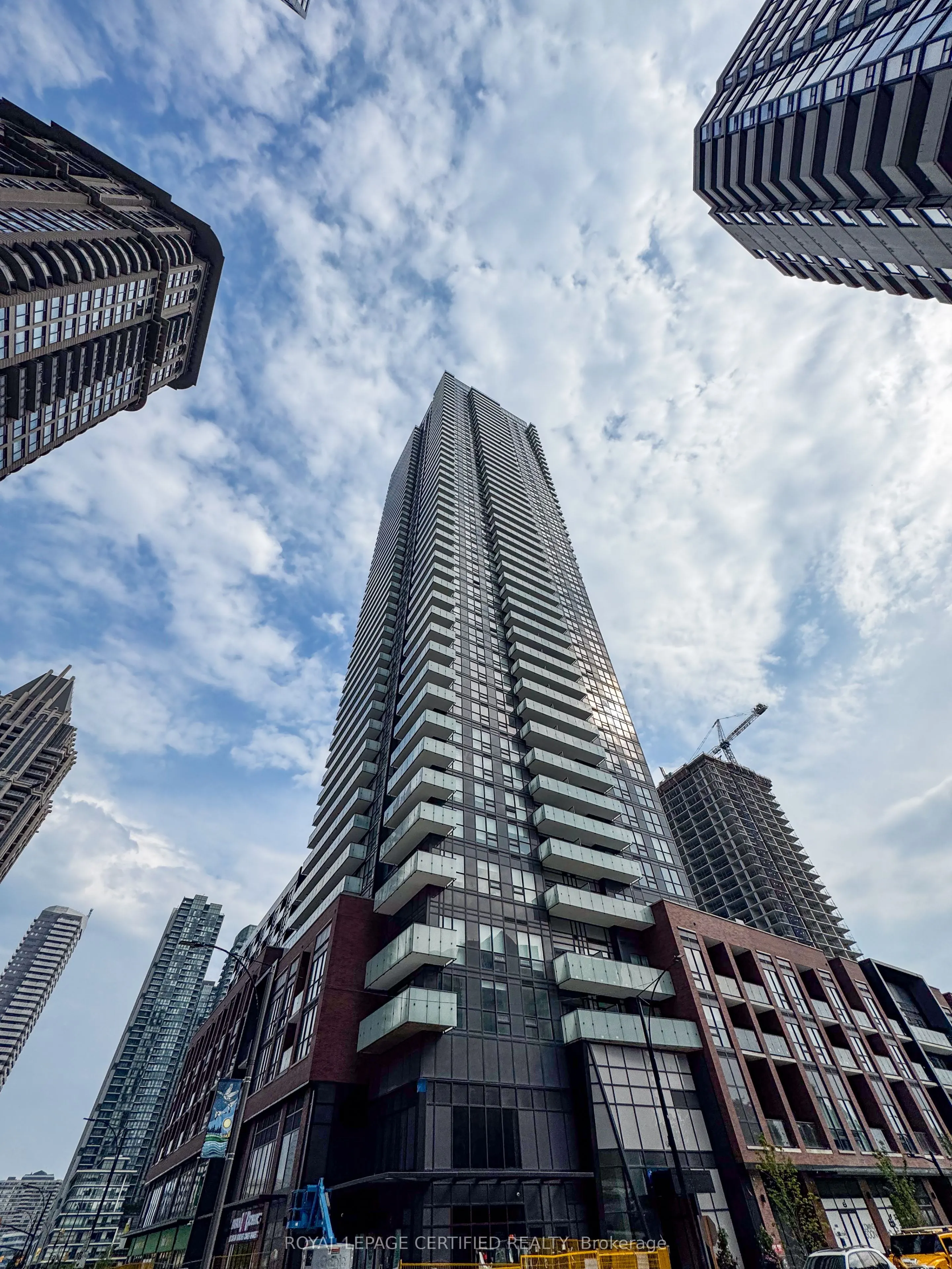 Property For Lease | W13154184