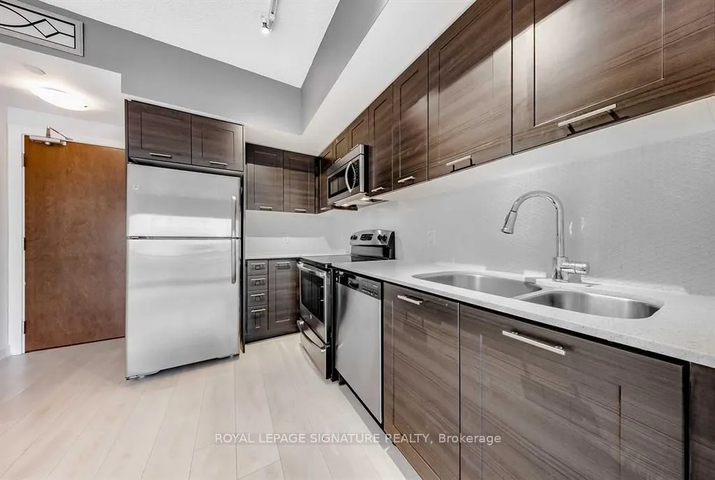 Property For Lease | W13155218