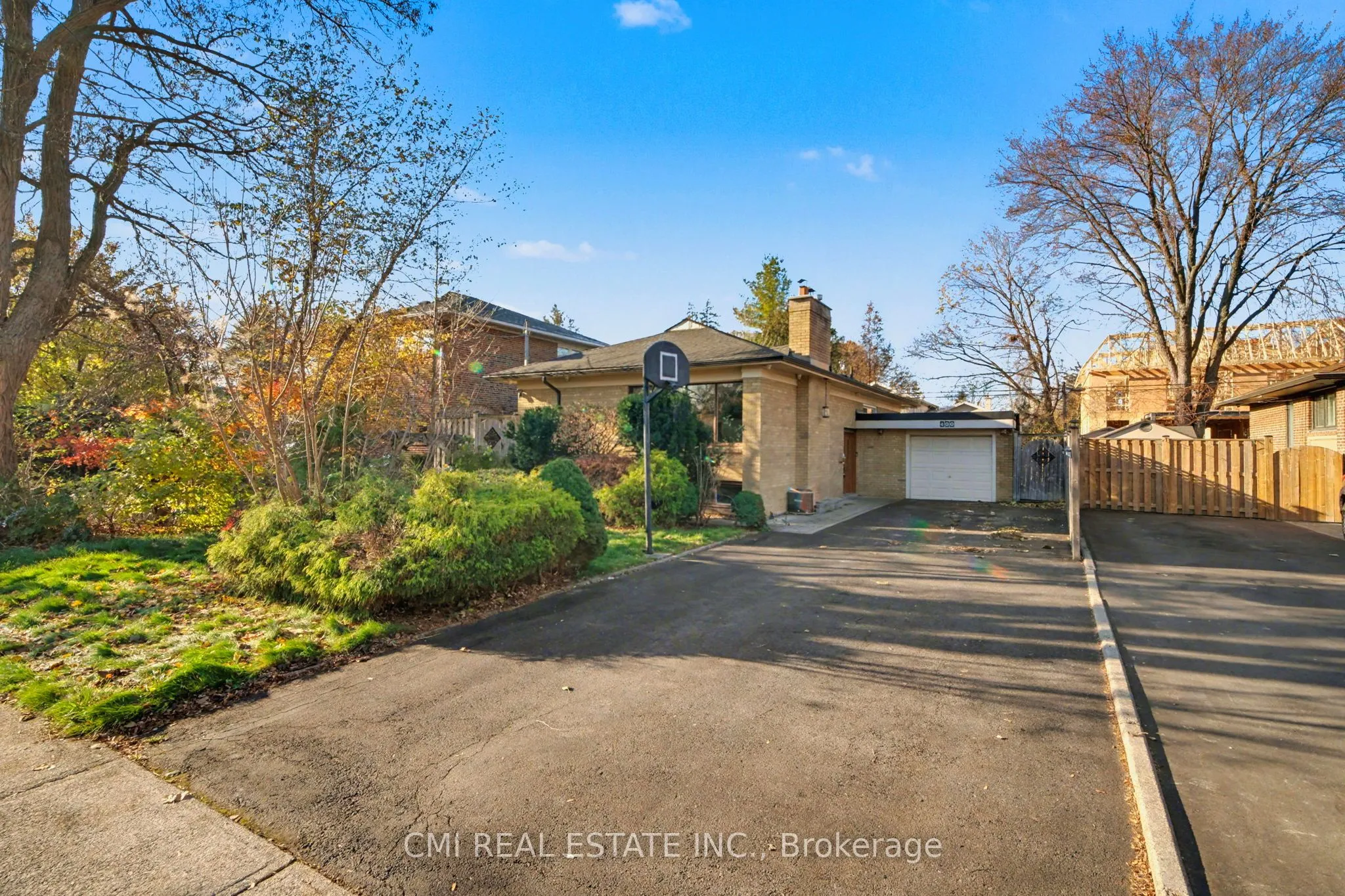 Detached Home For Sale | W13155814