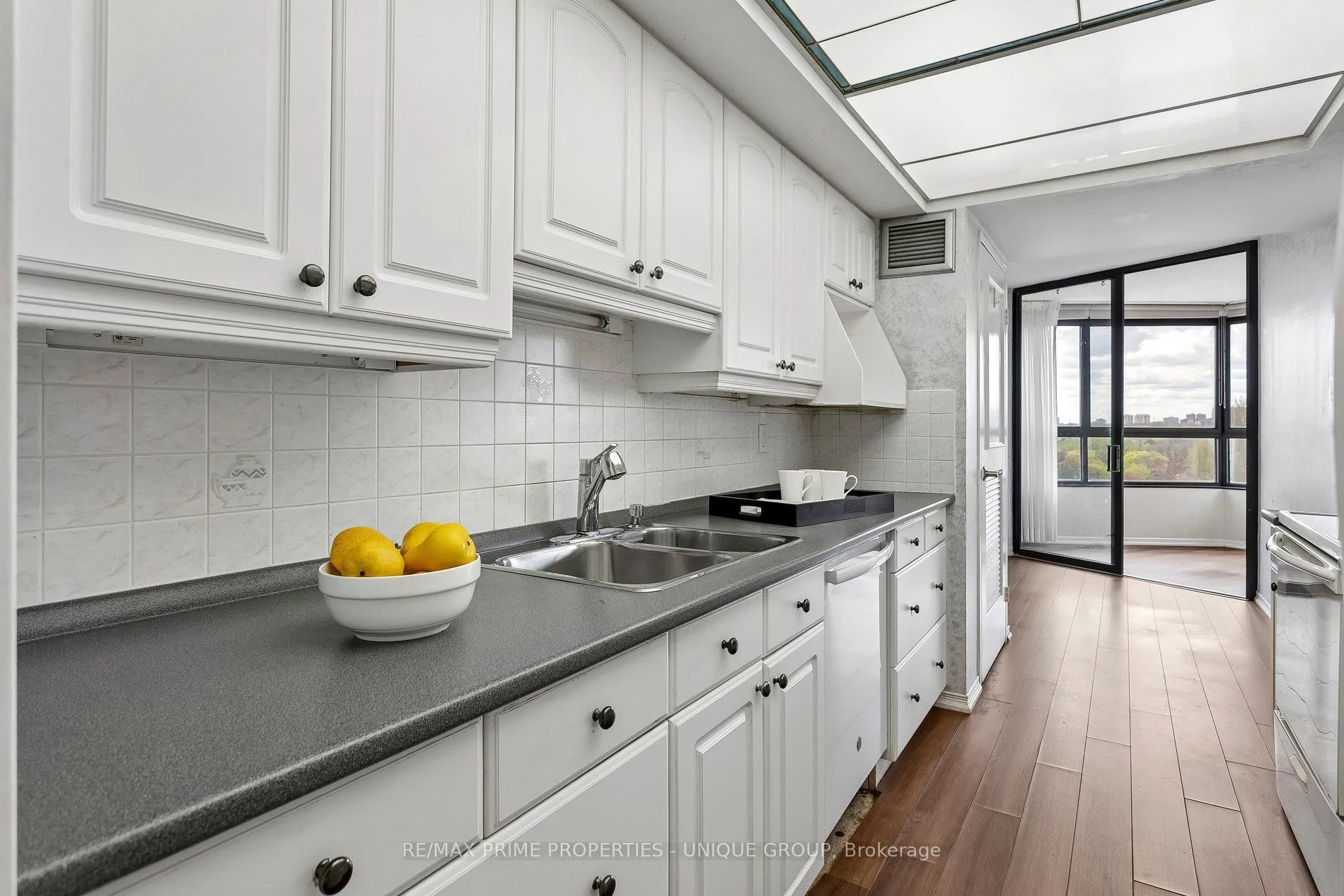 Property For Sale | W13156352