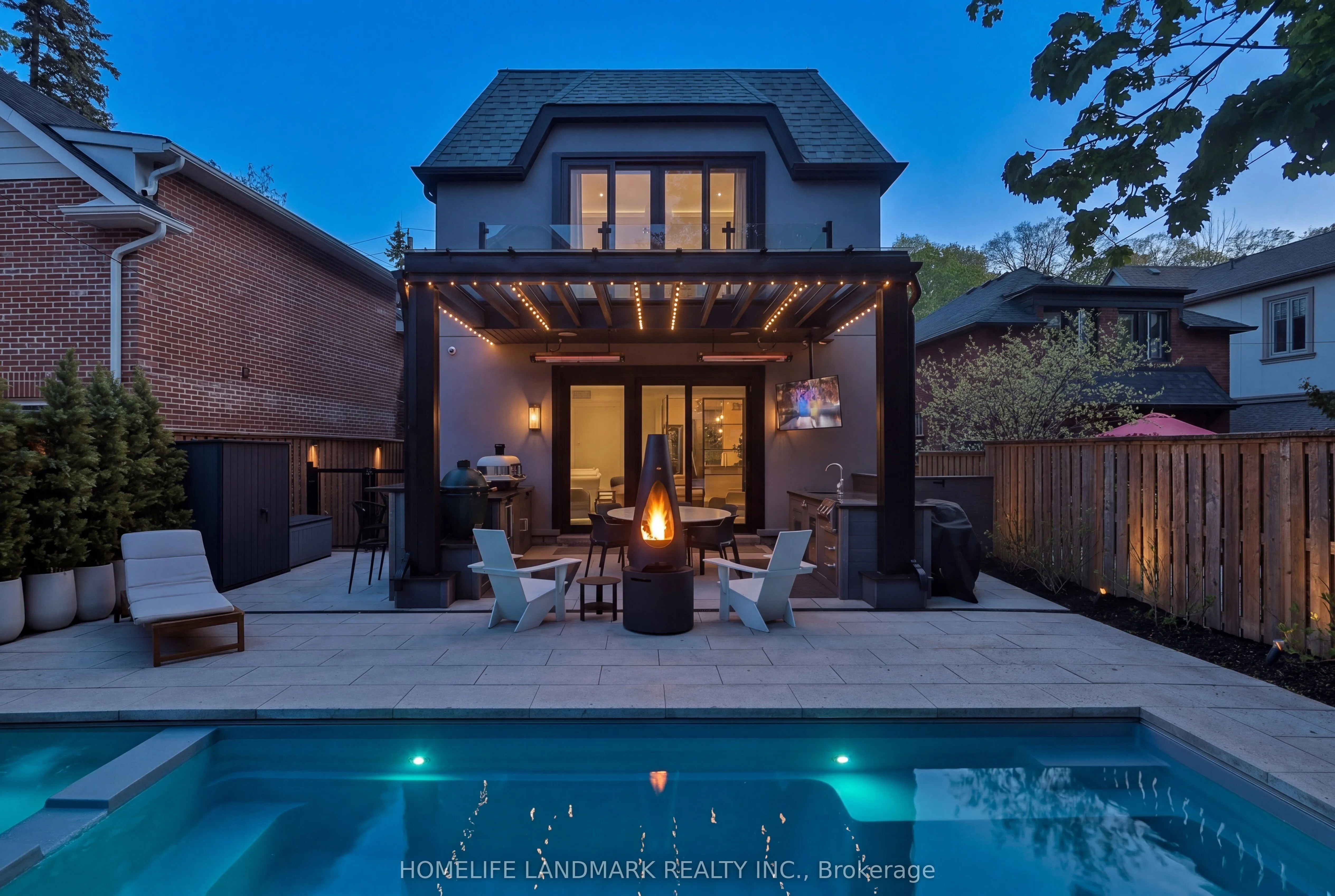 Detached Home For Sale | W13156504