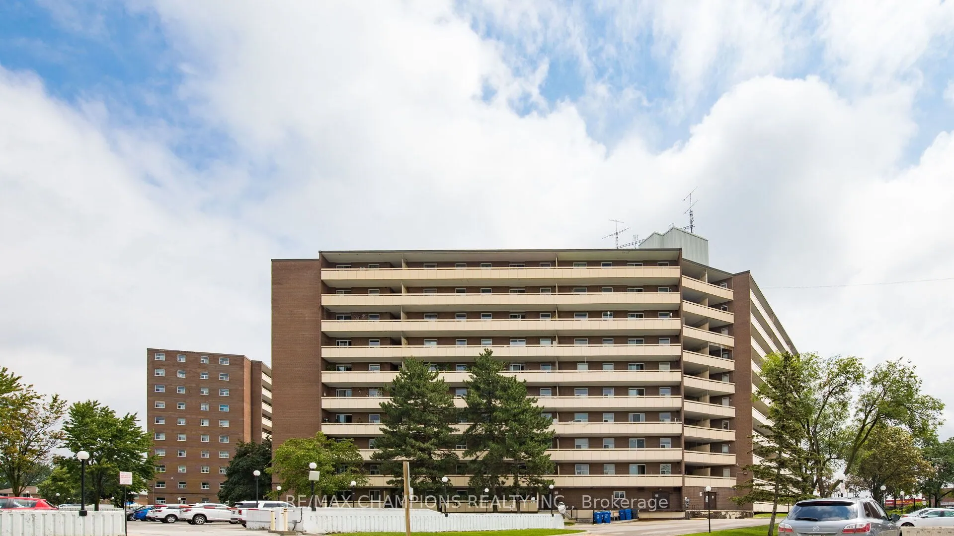 Property For Lease | W13156884