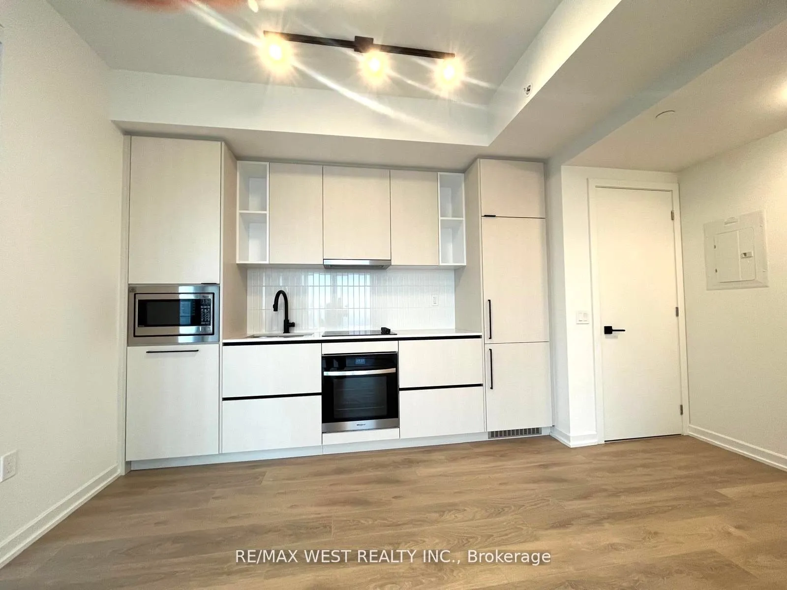 Property For Lease | W13157992
