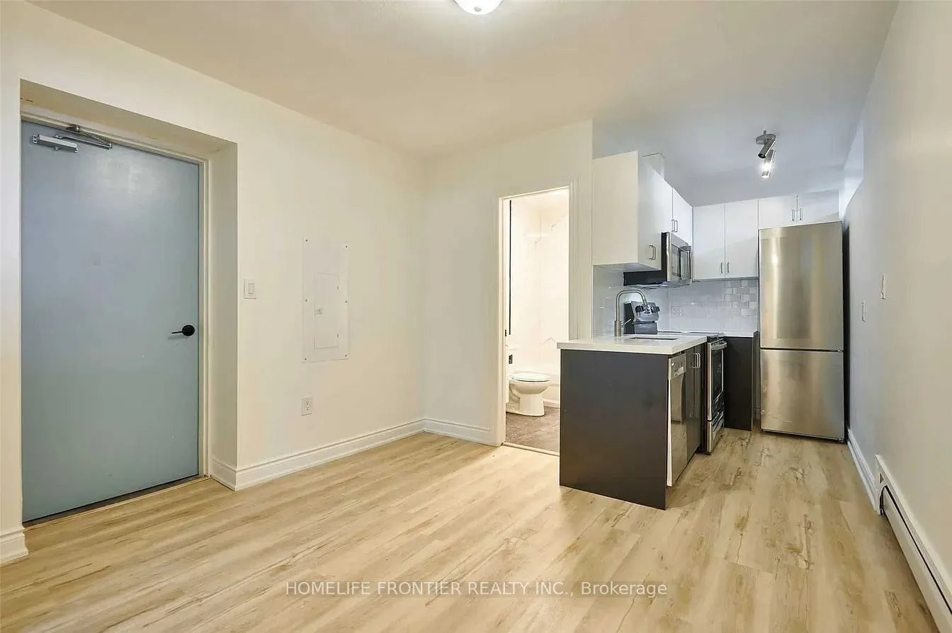 Detached Home For Lease | W13158066