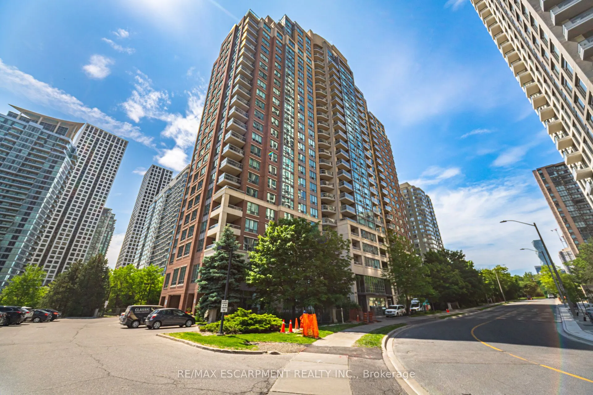 Property For Sale | W13158872