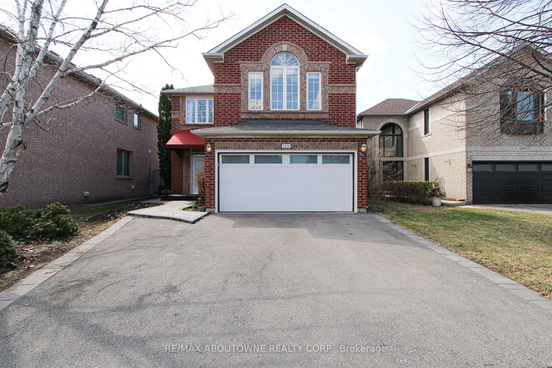Detached Home For Sale | W13158946