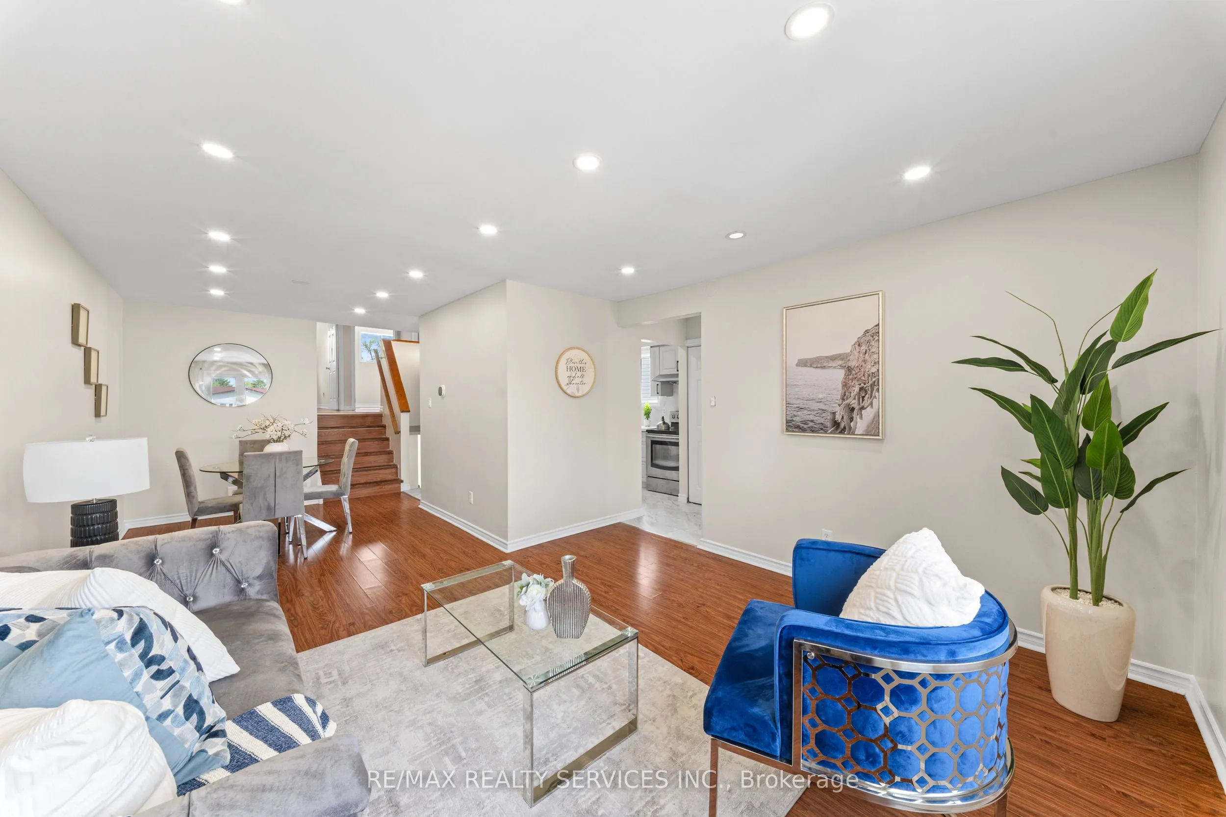 Semi-Detached Home For Sale | W13158980