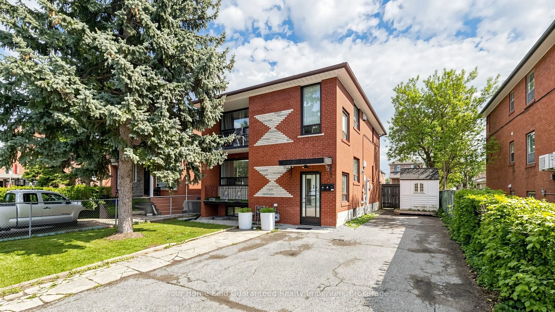 Triplex For Lease | W13159432