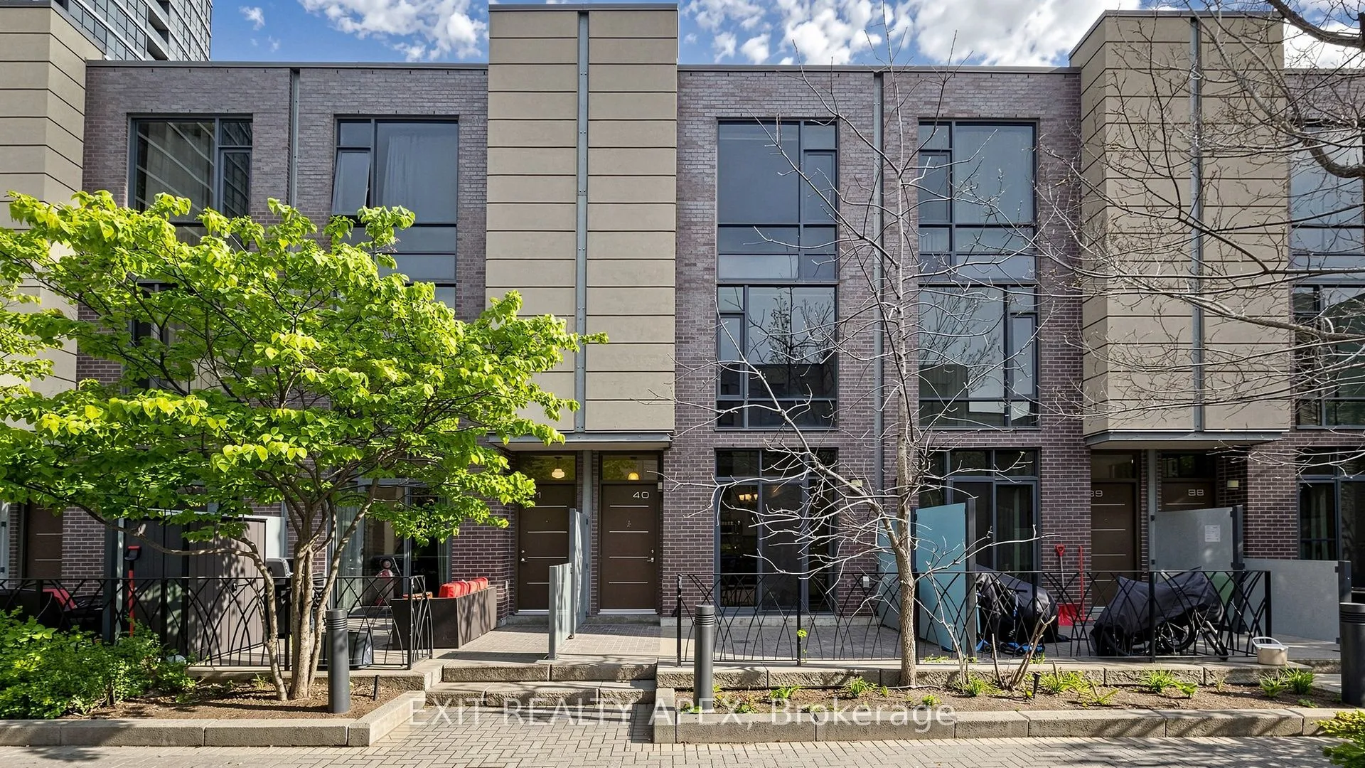 Property For Sale | W13161072