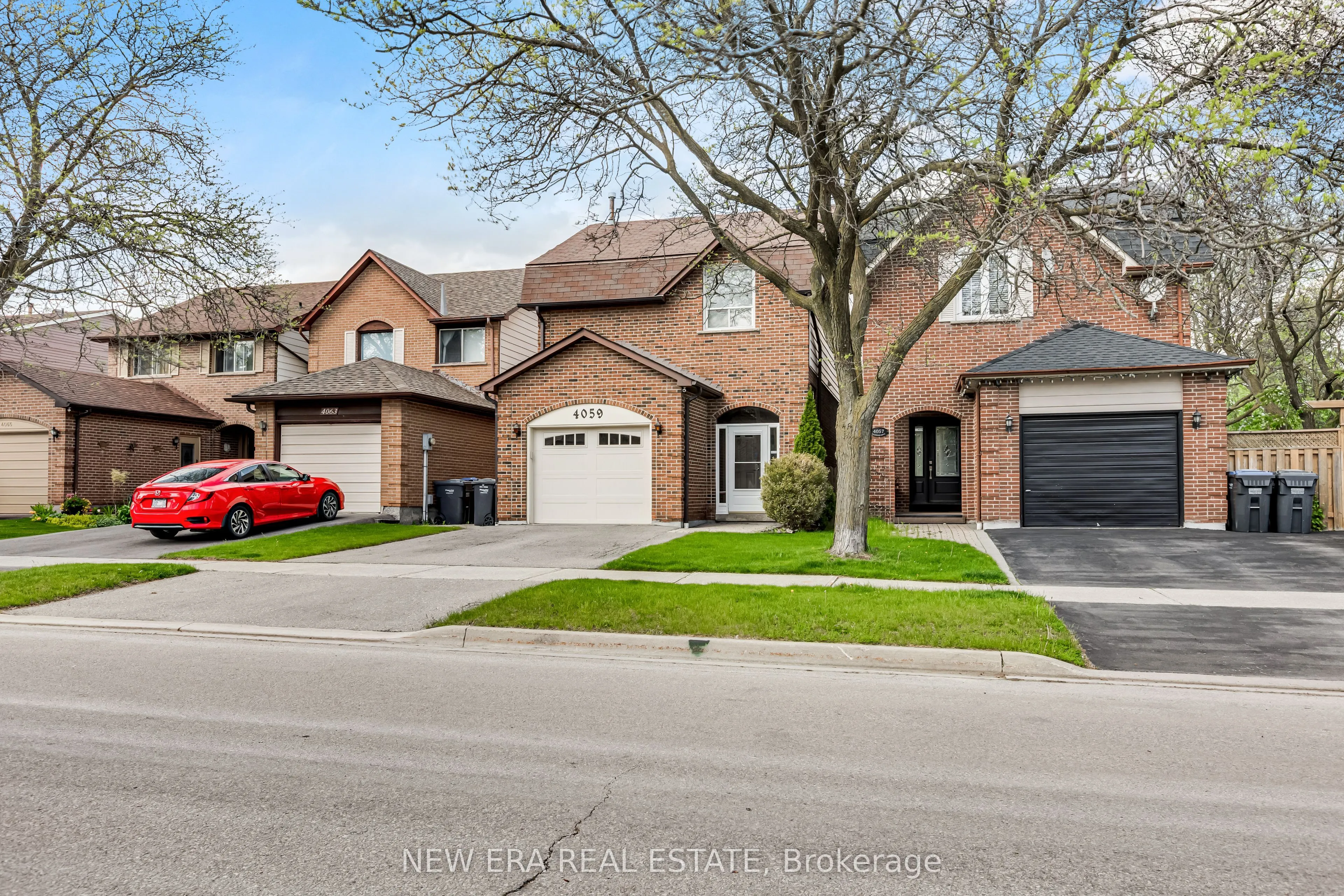 Detached Home For Sale | W13163168