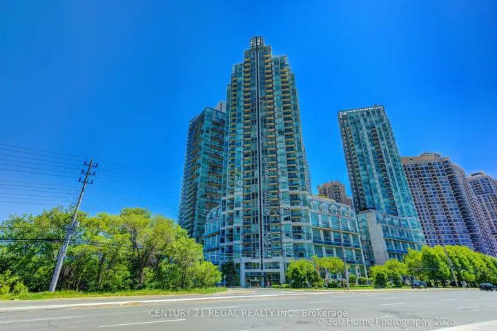 220 Burnhamthorpe Road, Mississauga, ON L5B 3Y5