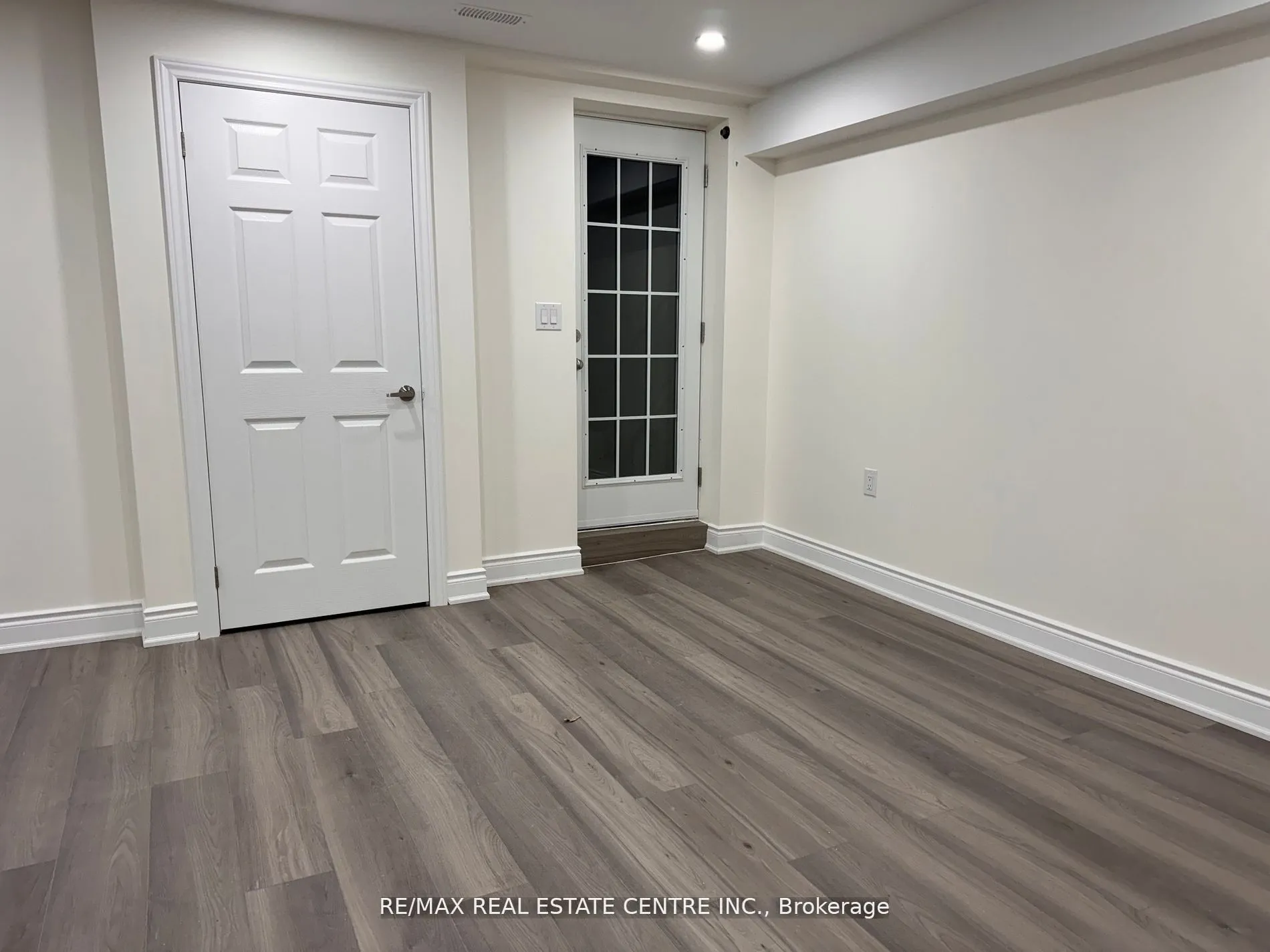 Detached Home For Lease | W13163746