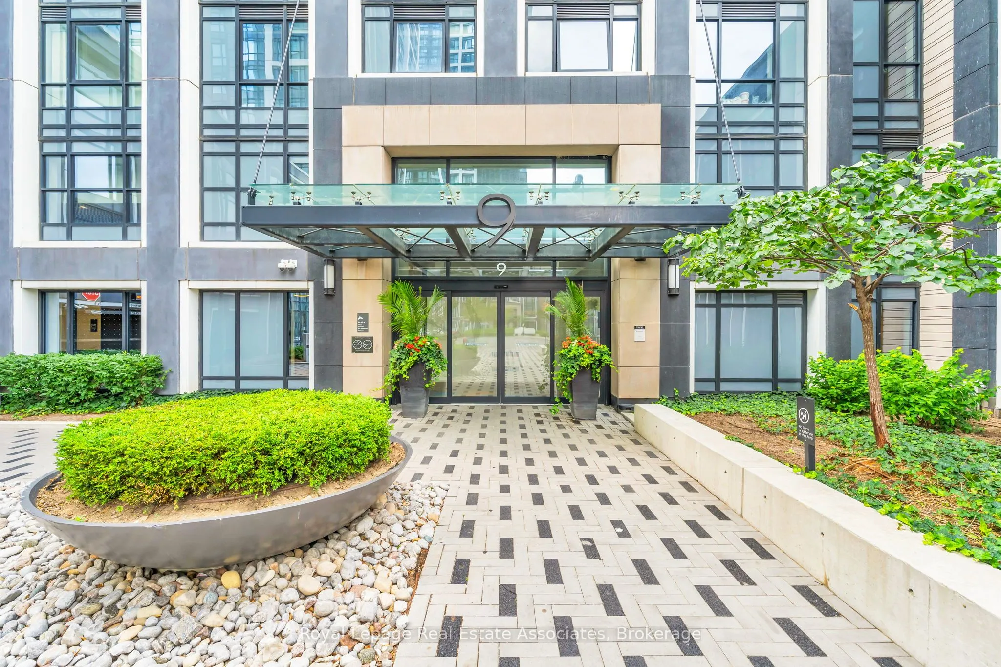 Property For Lease | W13163938
