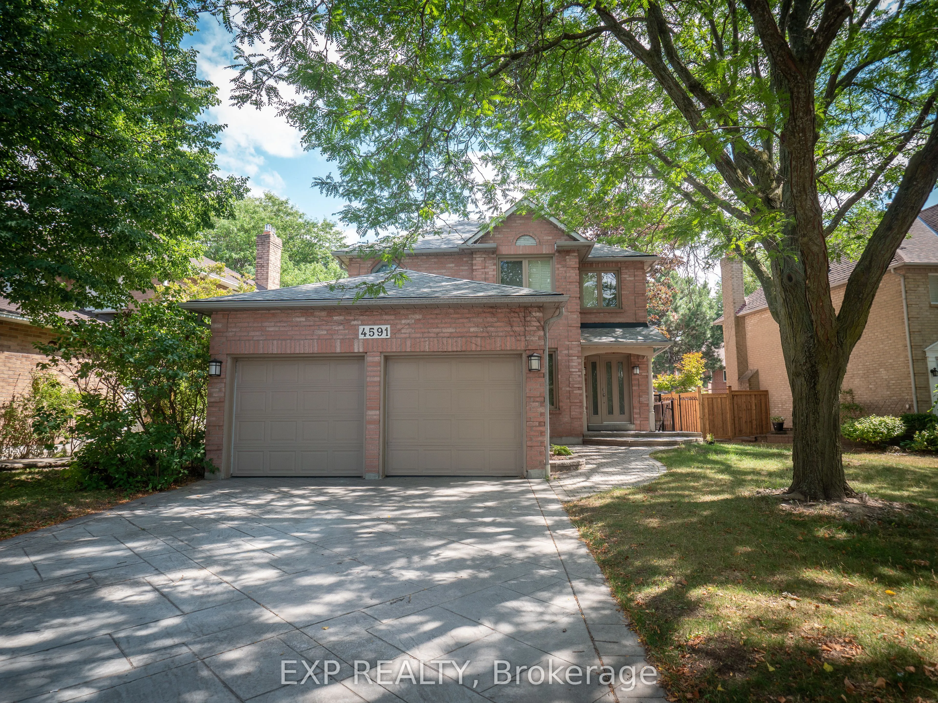 Detached Home For Lease | W13164494