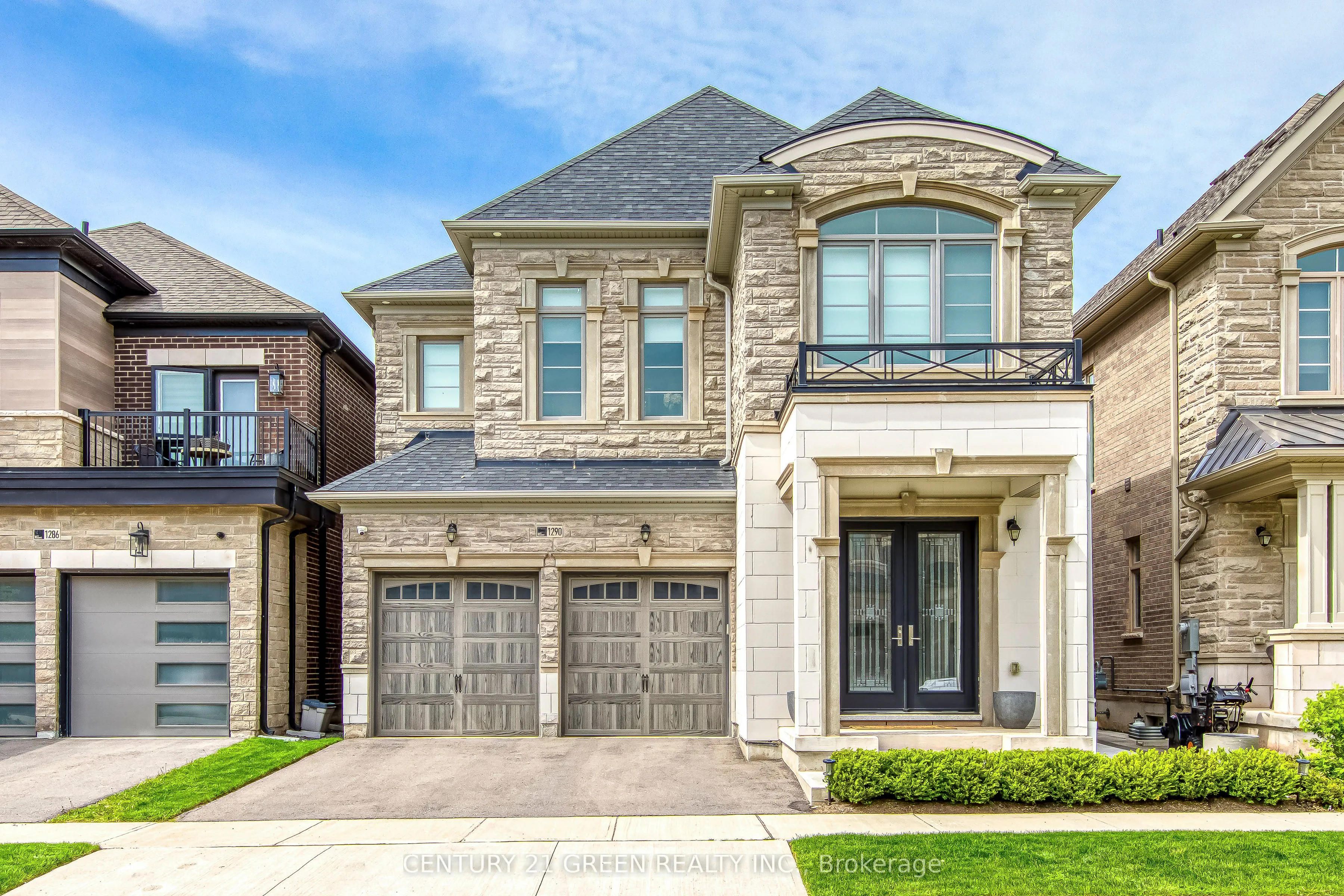 Detached Home For Sale | W13164642