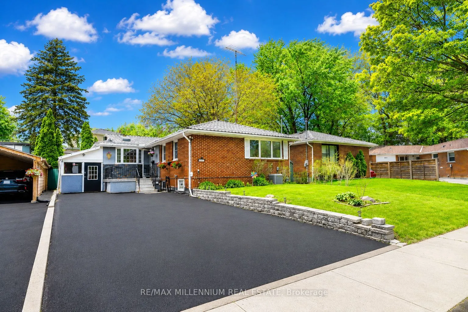 Detached Home For Sale | W13165110