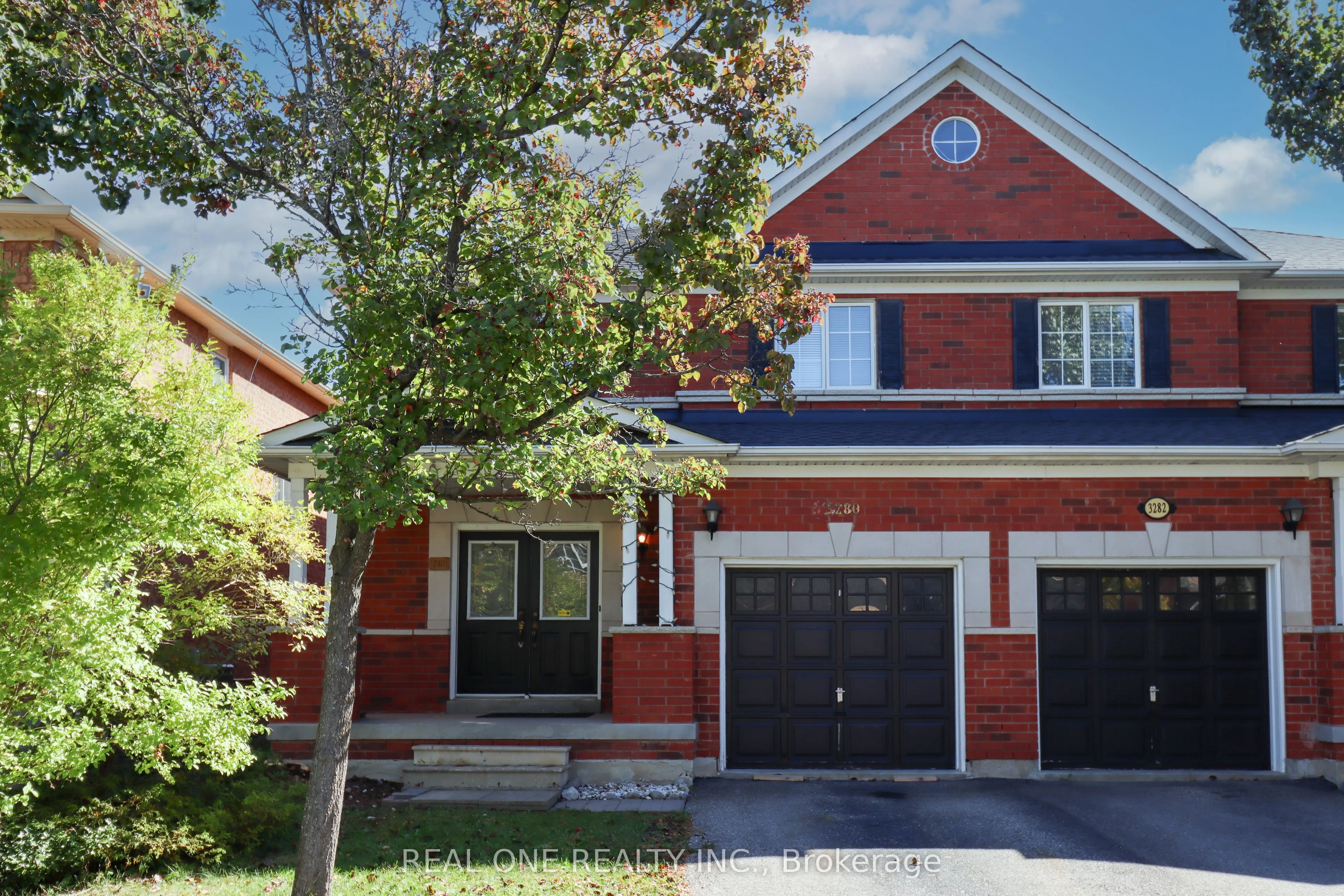 Semi-Detached Home For Lease | W13165532