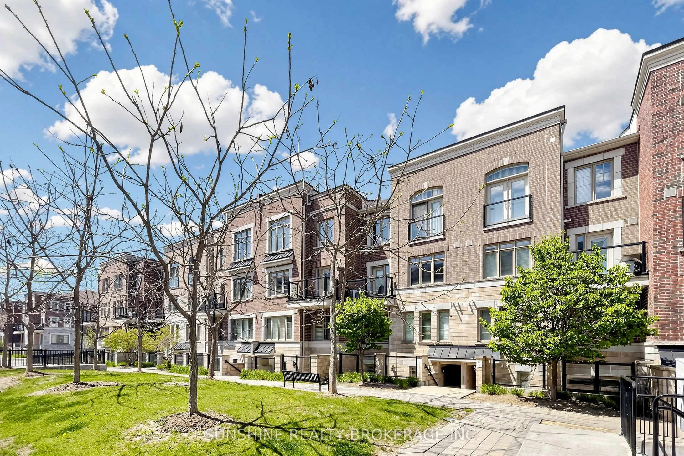 Property For Sale | W13165568