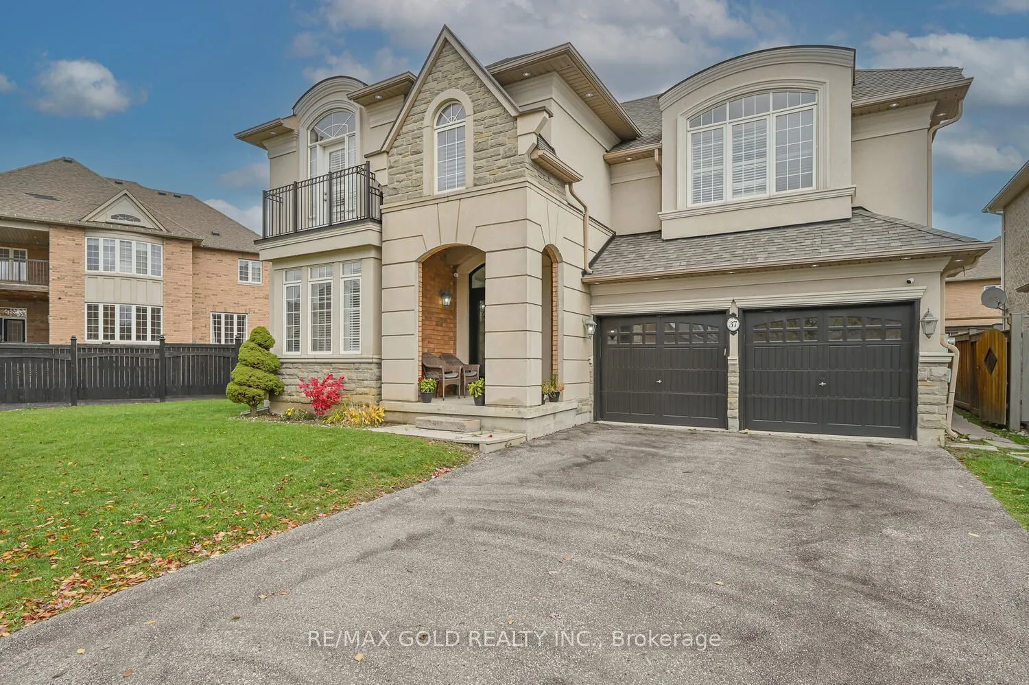 Detached Home For Sale | W13165984